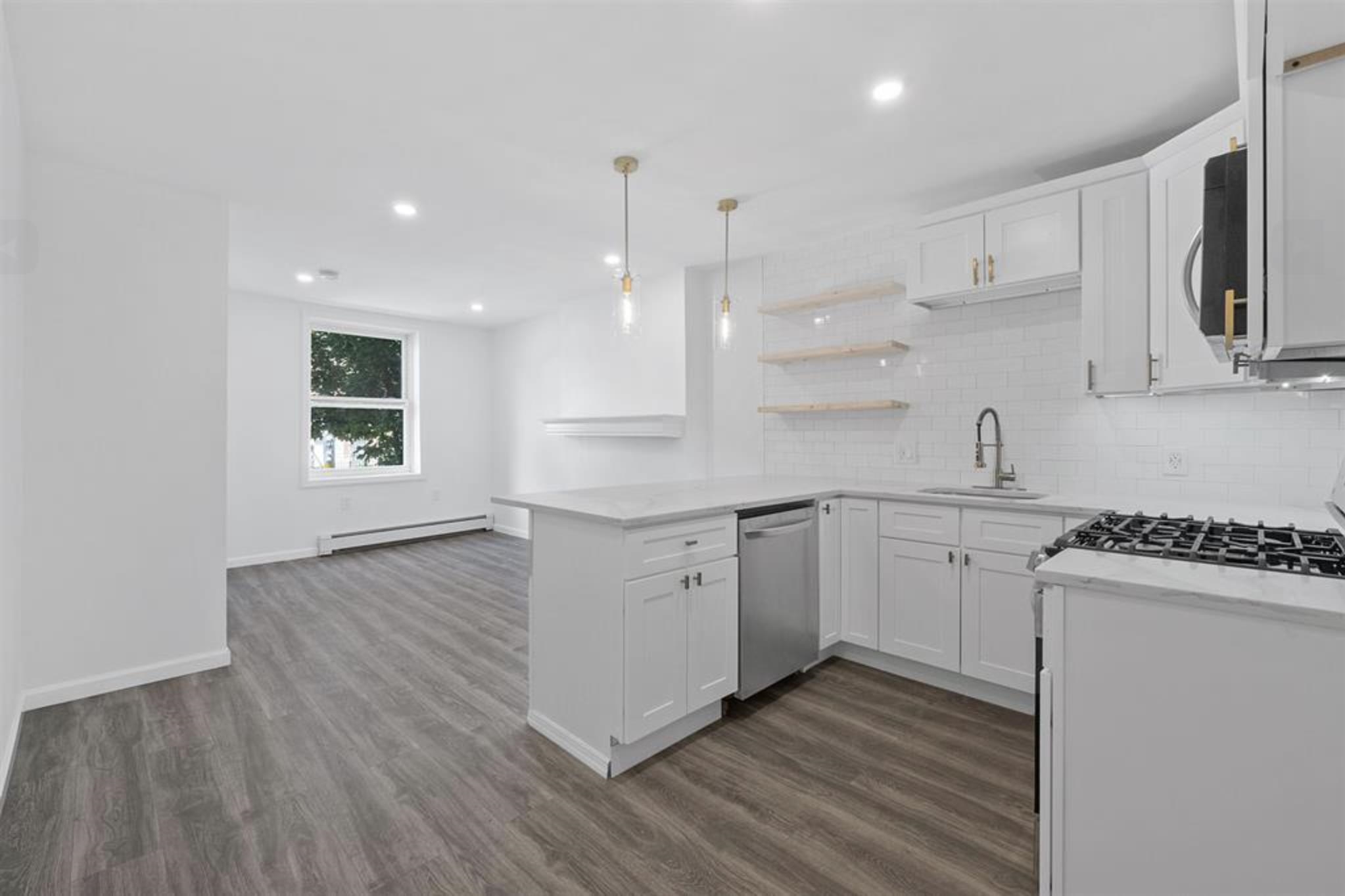 540 MARTIN LUTHER KING JR DR