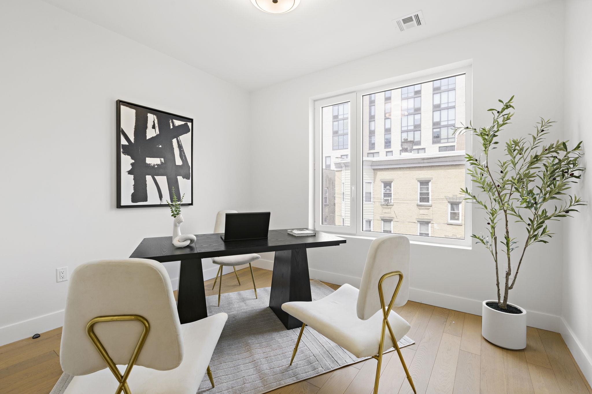 35 ORCHARD ST Unit: 301