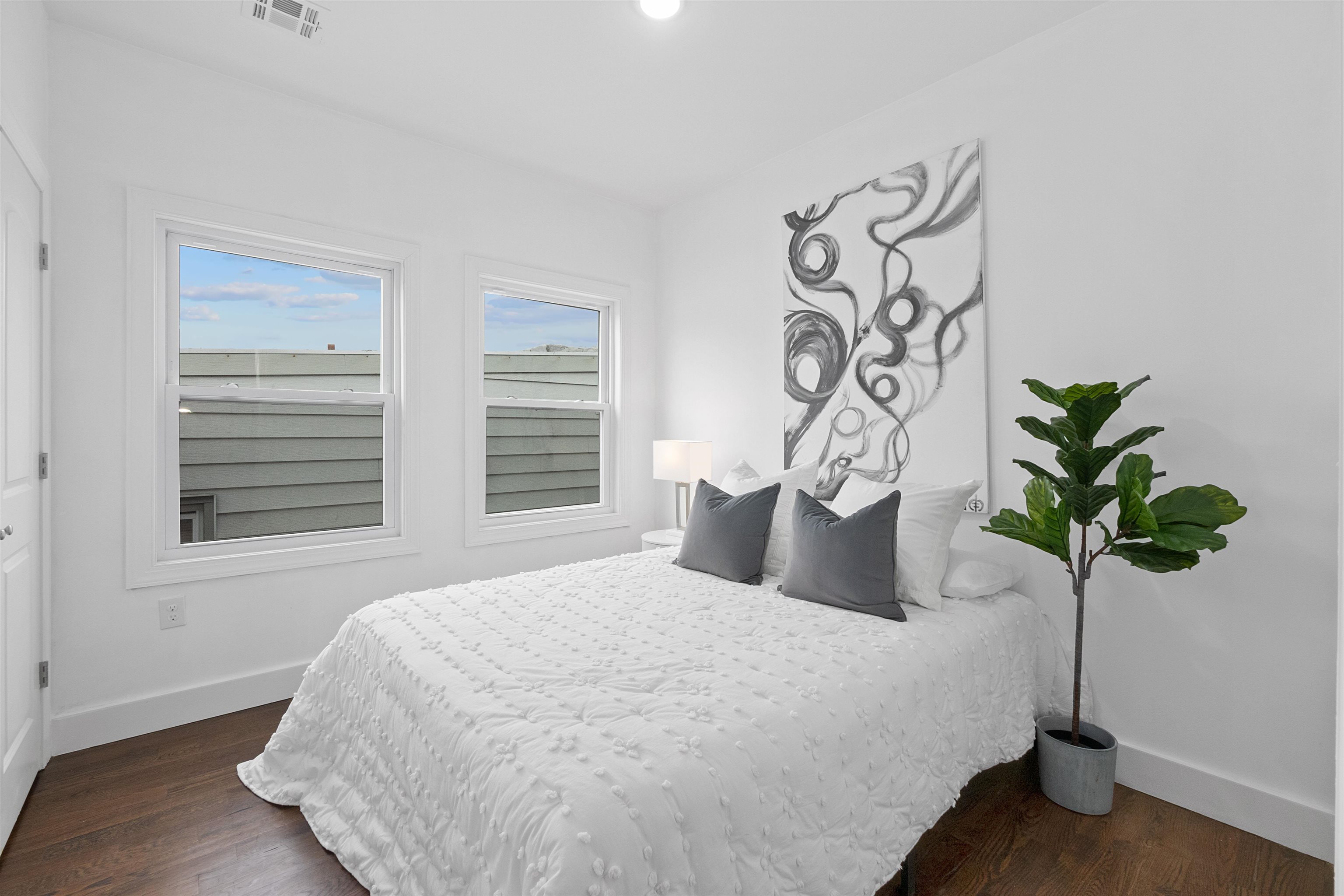 111 CHARLES ST Unit: 2