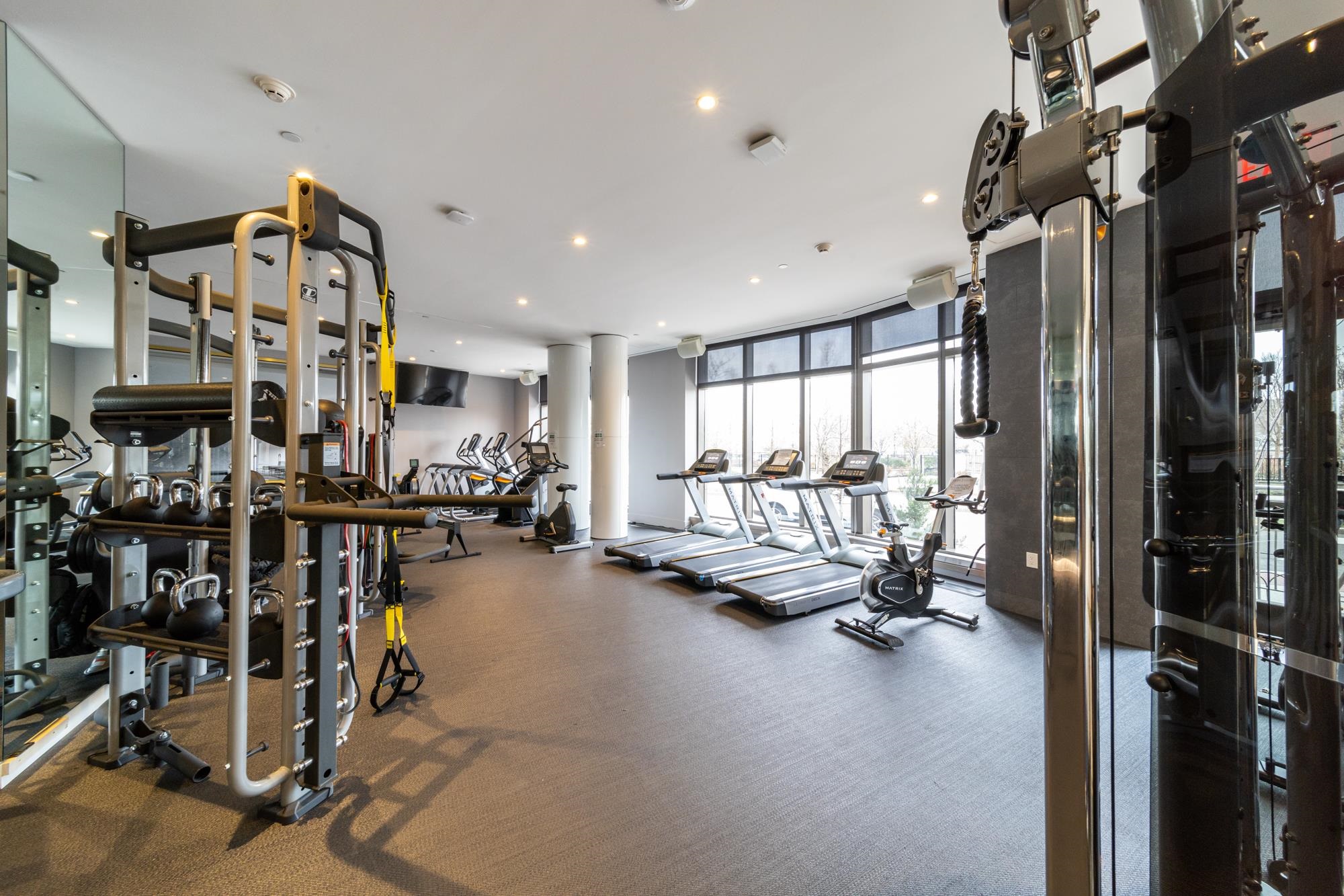 2 SHORE LANE Unit: 209