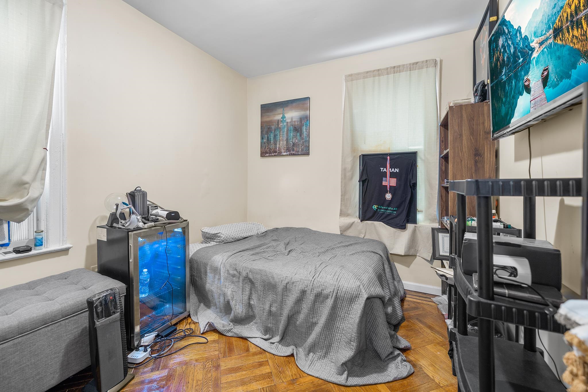 198 DANFORTH AVE