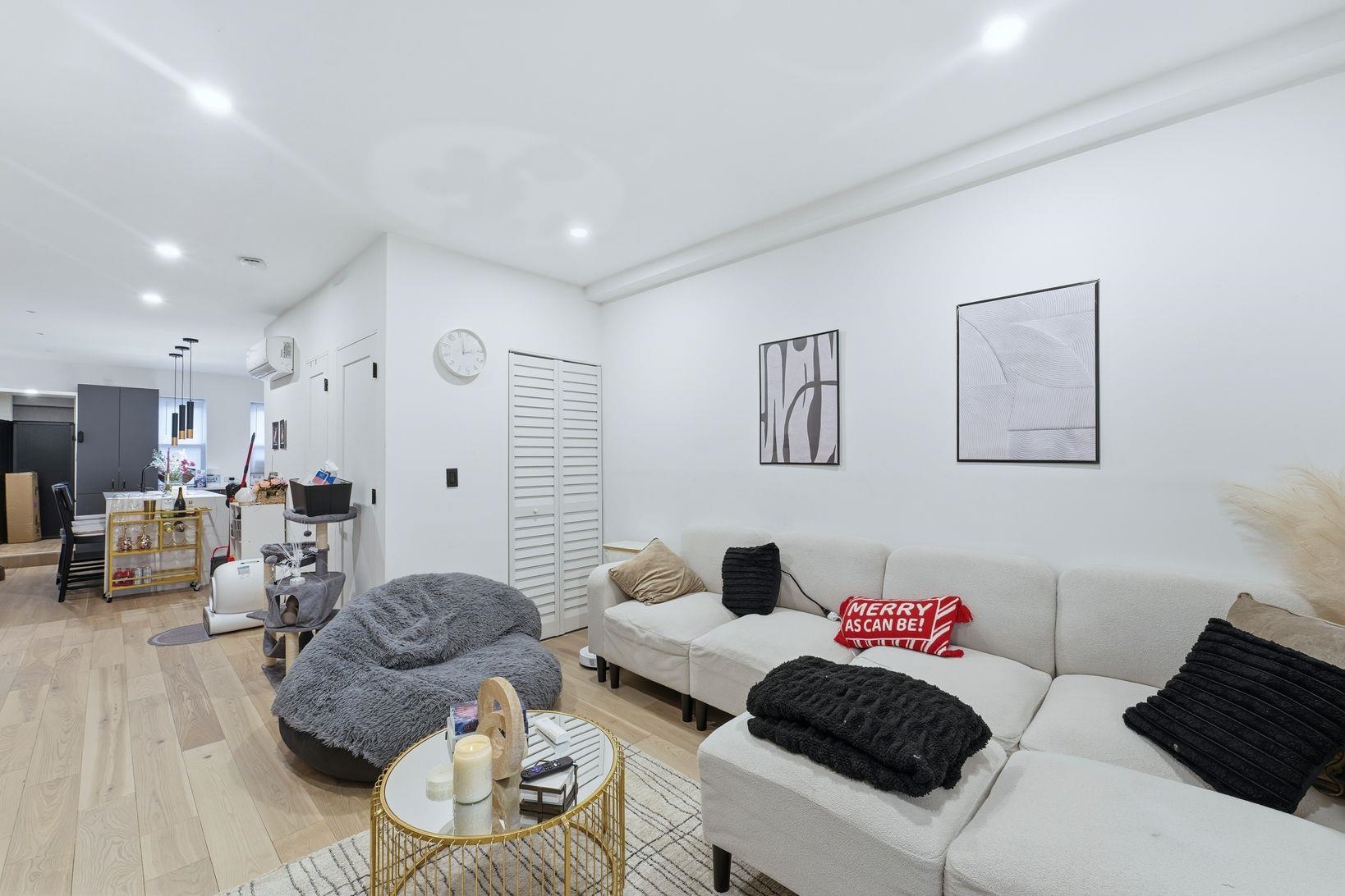 85 UNION ST
