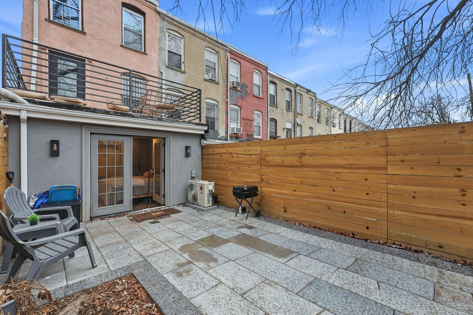 85 UNION ST