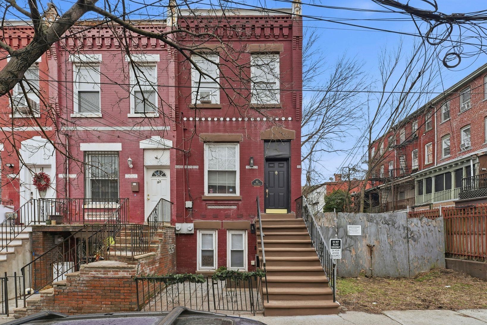 85 UNION ST
