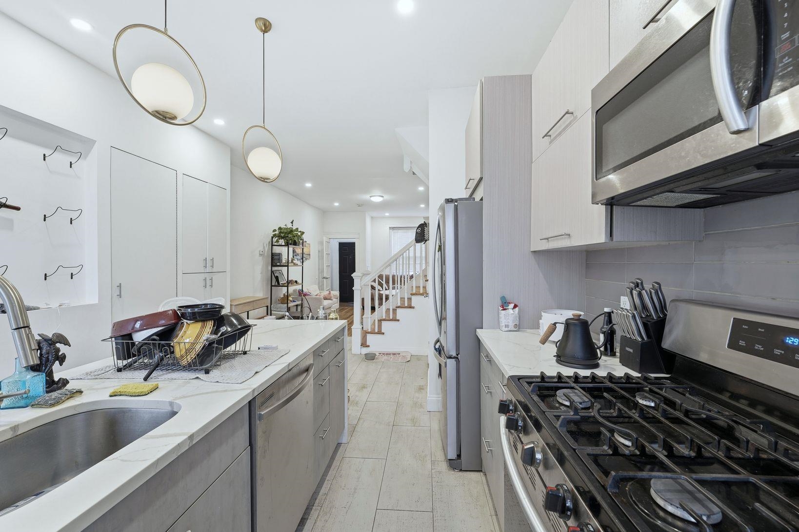 85 UNION ST