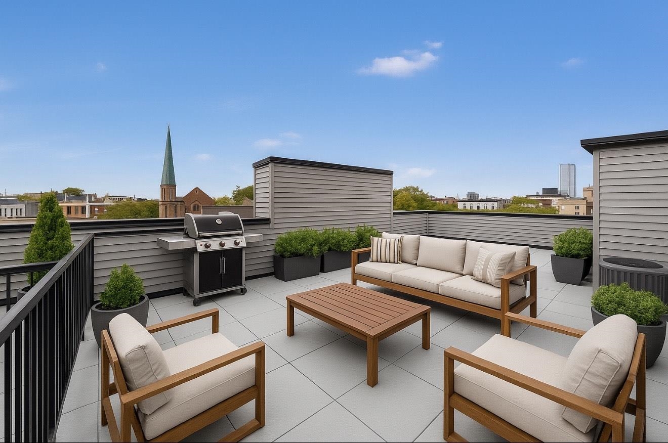 24 CLINTON AVE Unit: B
