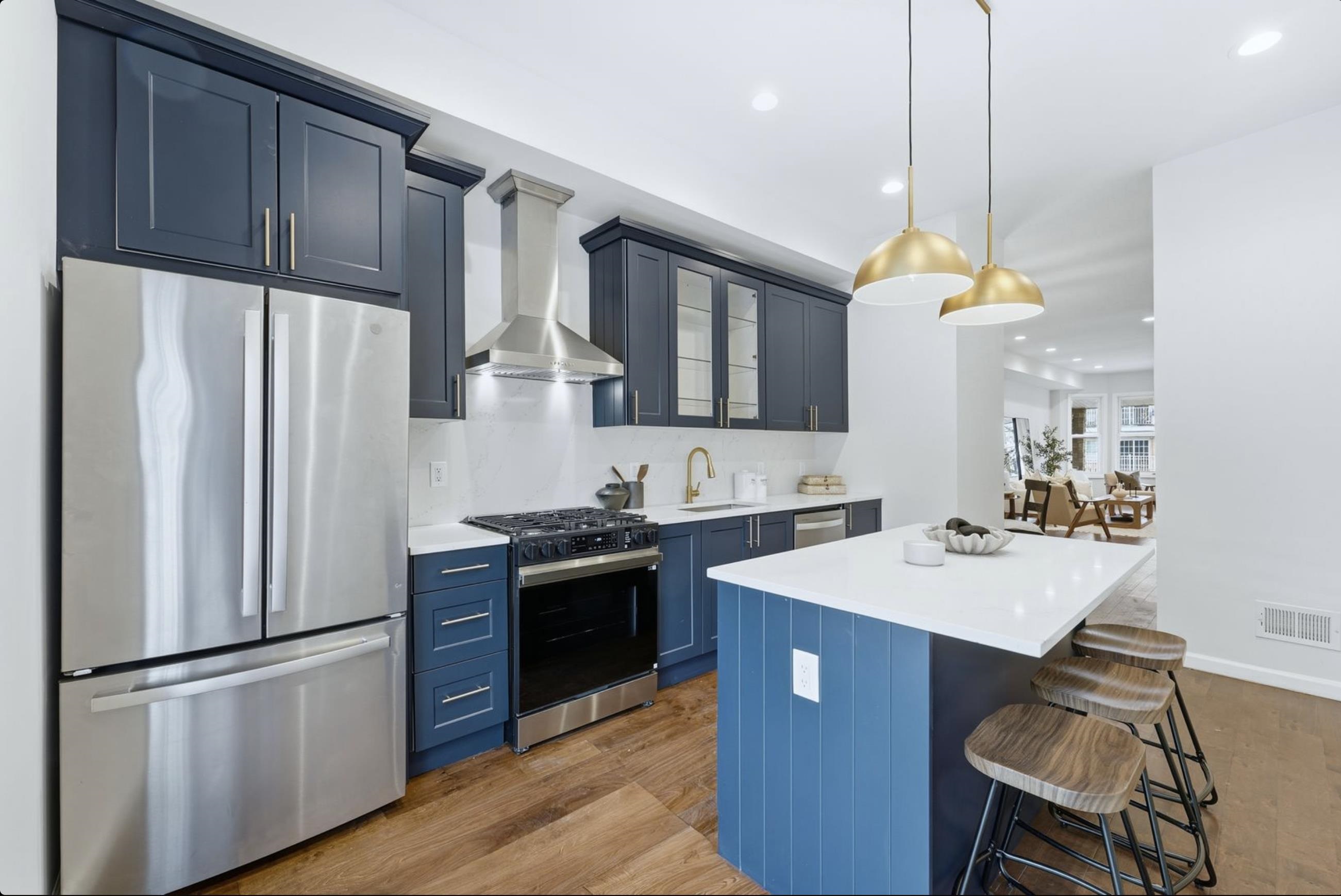 155 1/2 ARLINGTON AVE