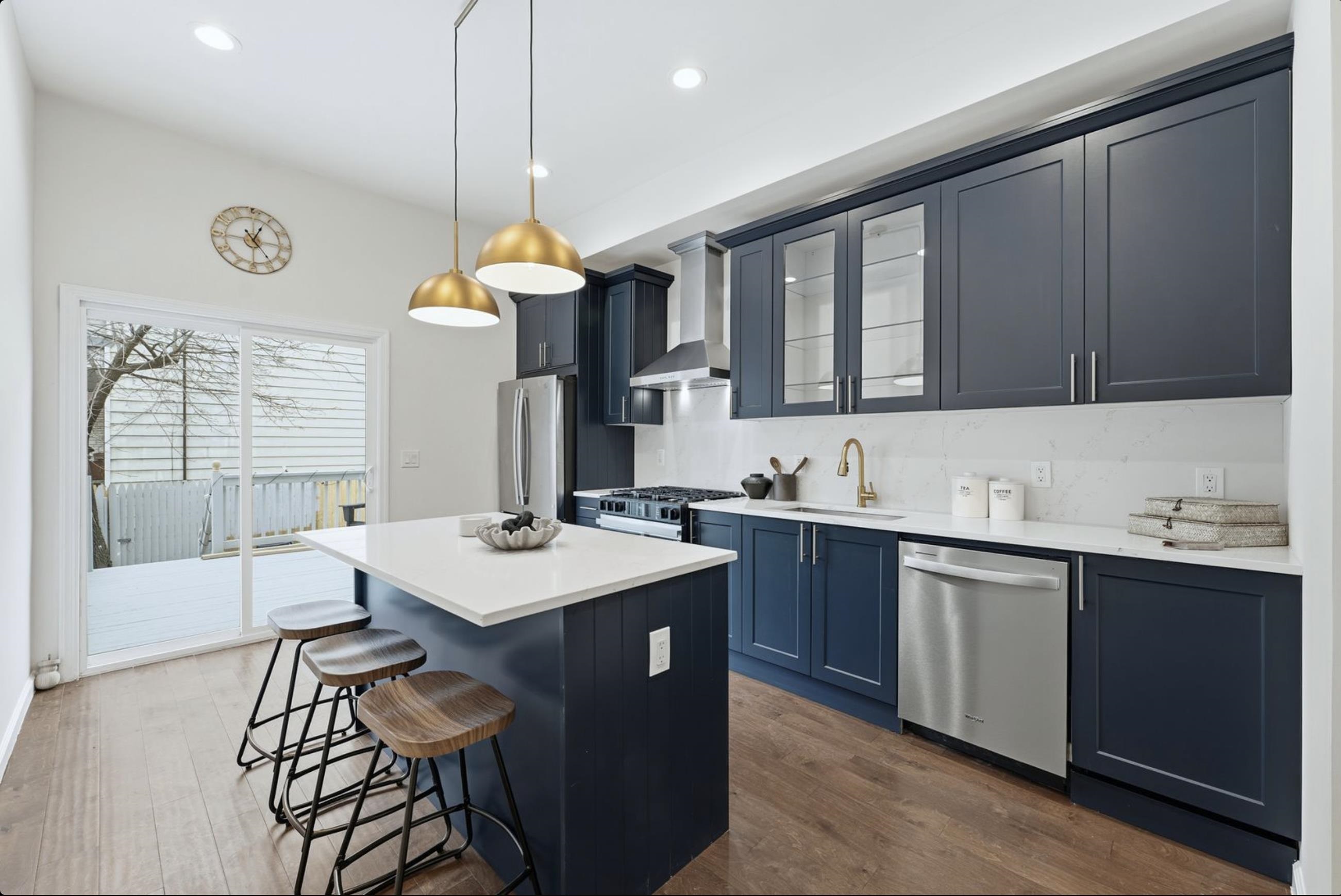 155 1/2 ARLINGTON AVE