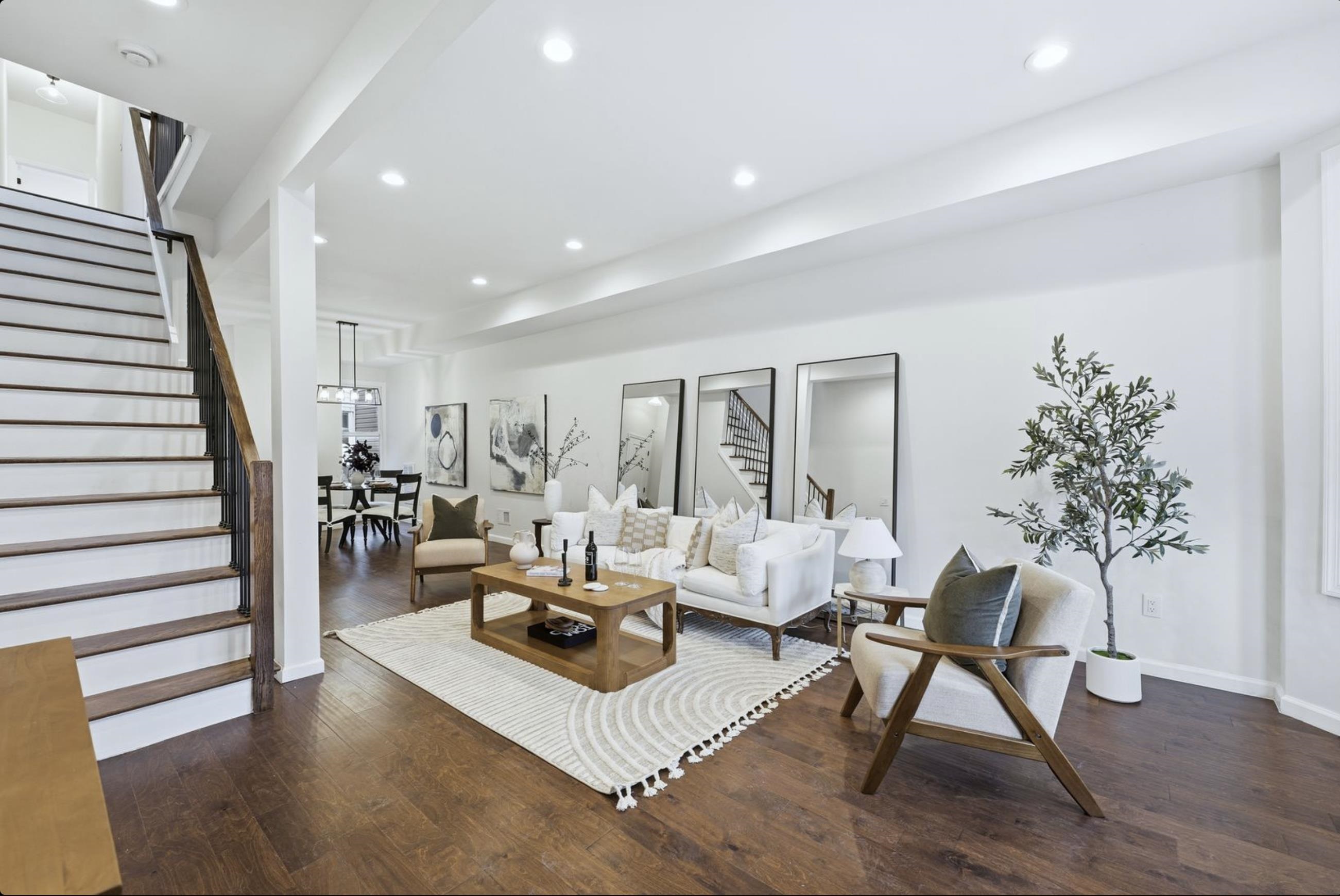 155 1/2 ARLINGTON AVE