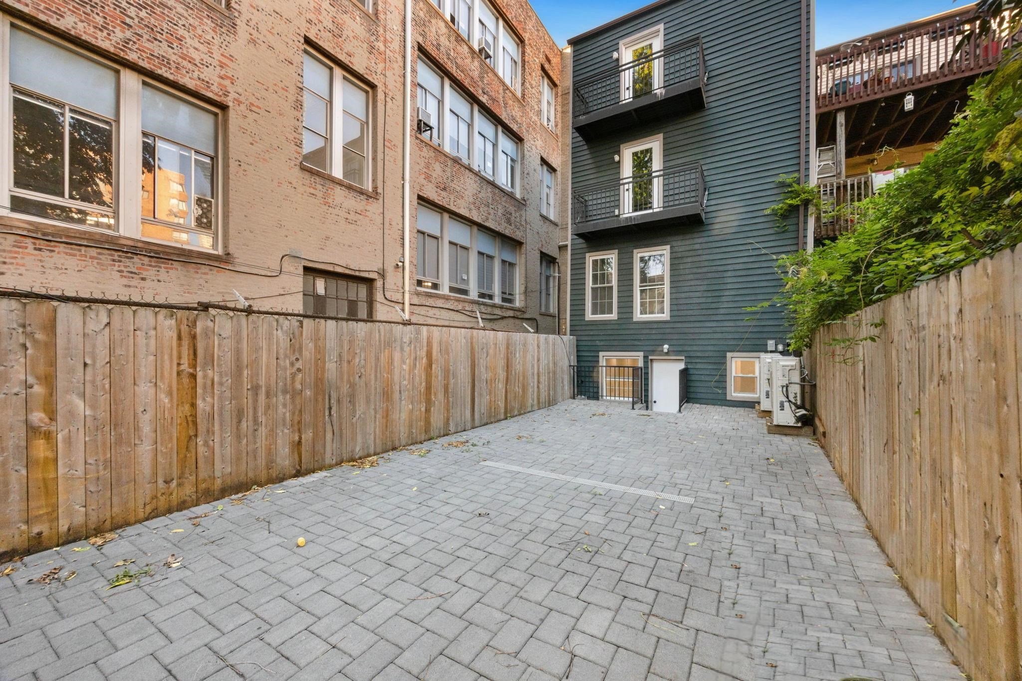 203 3RD ST Unit: 1