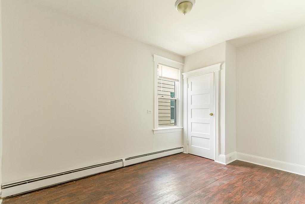 73 RUTGERS AVE