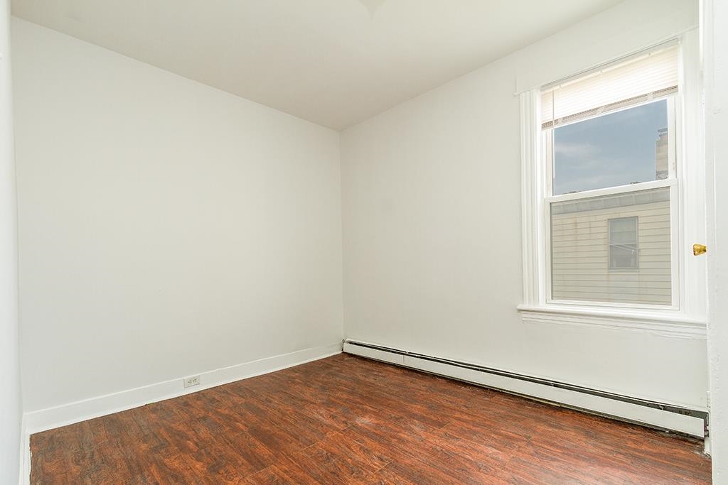 73 RUTGERS AVE