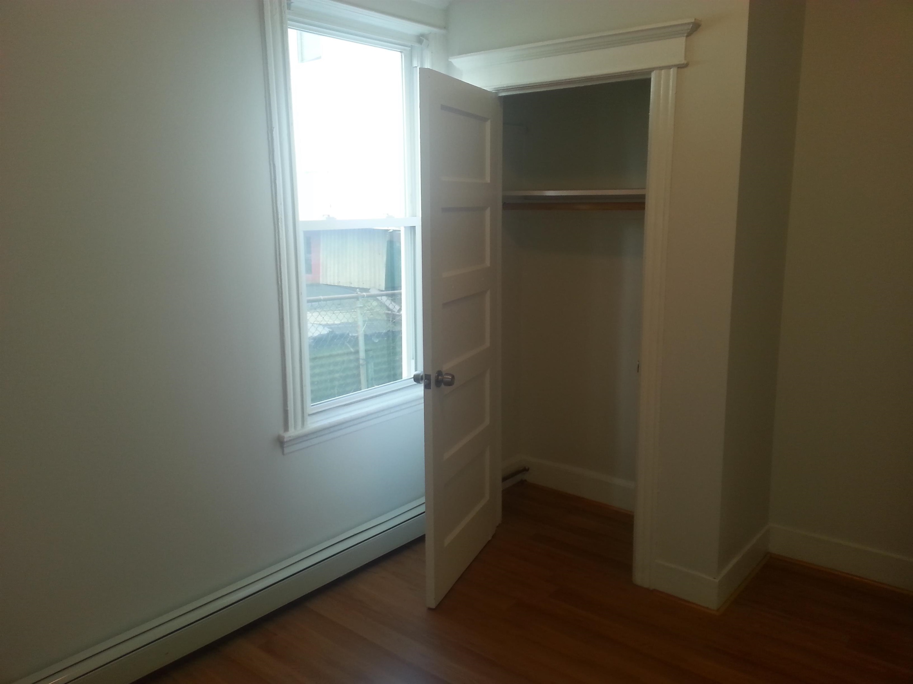 73 RUTGERS AVE