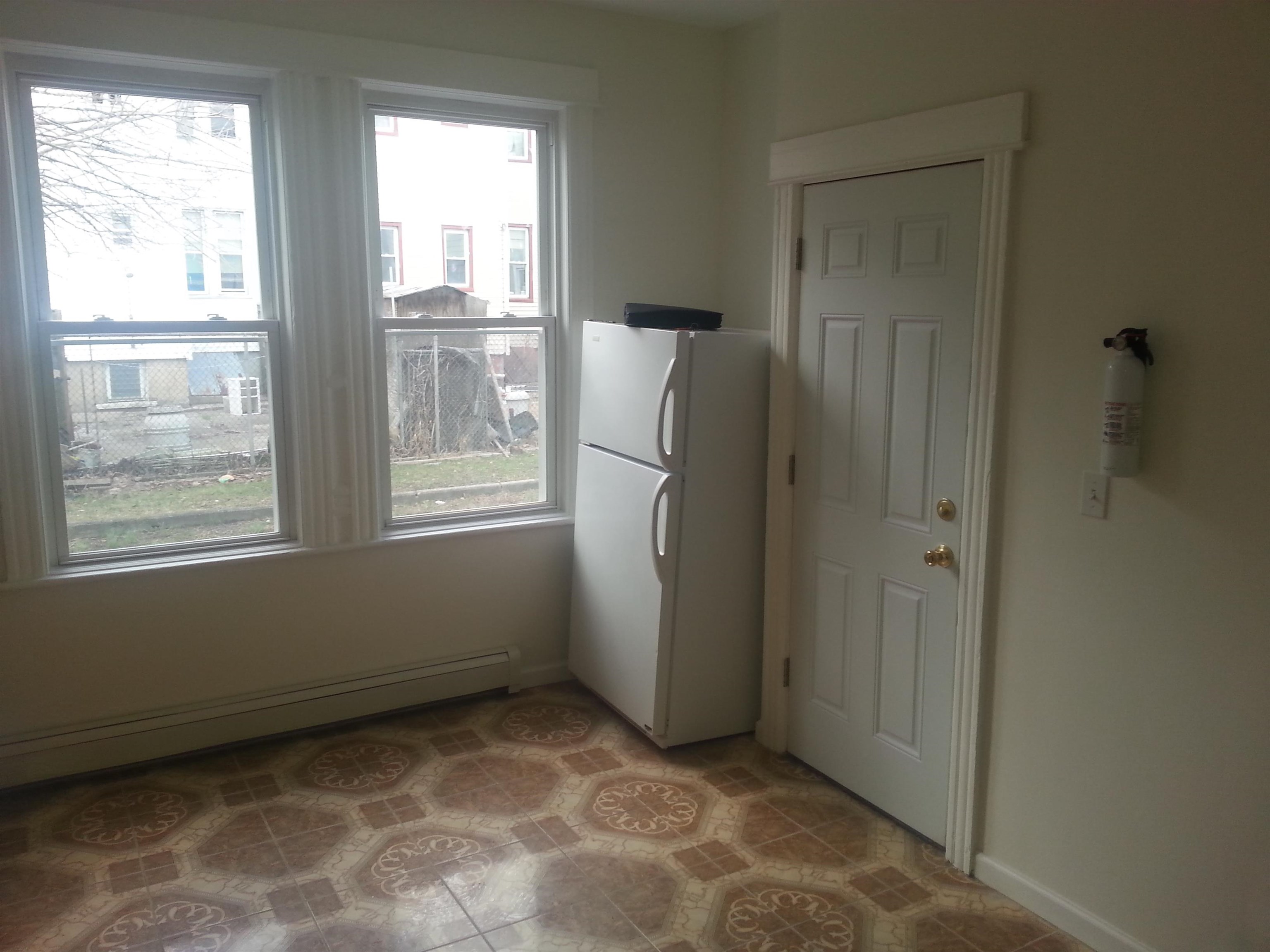 73 RUTGERS AVE