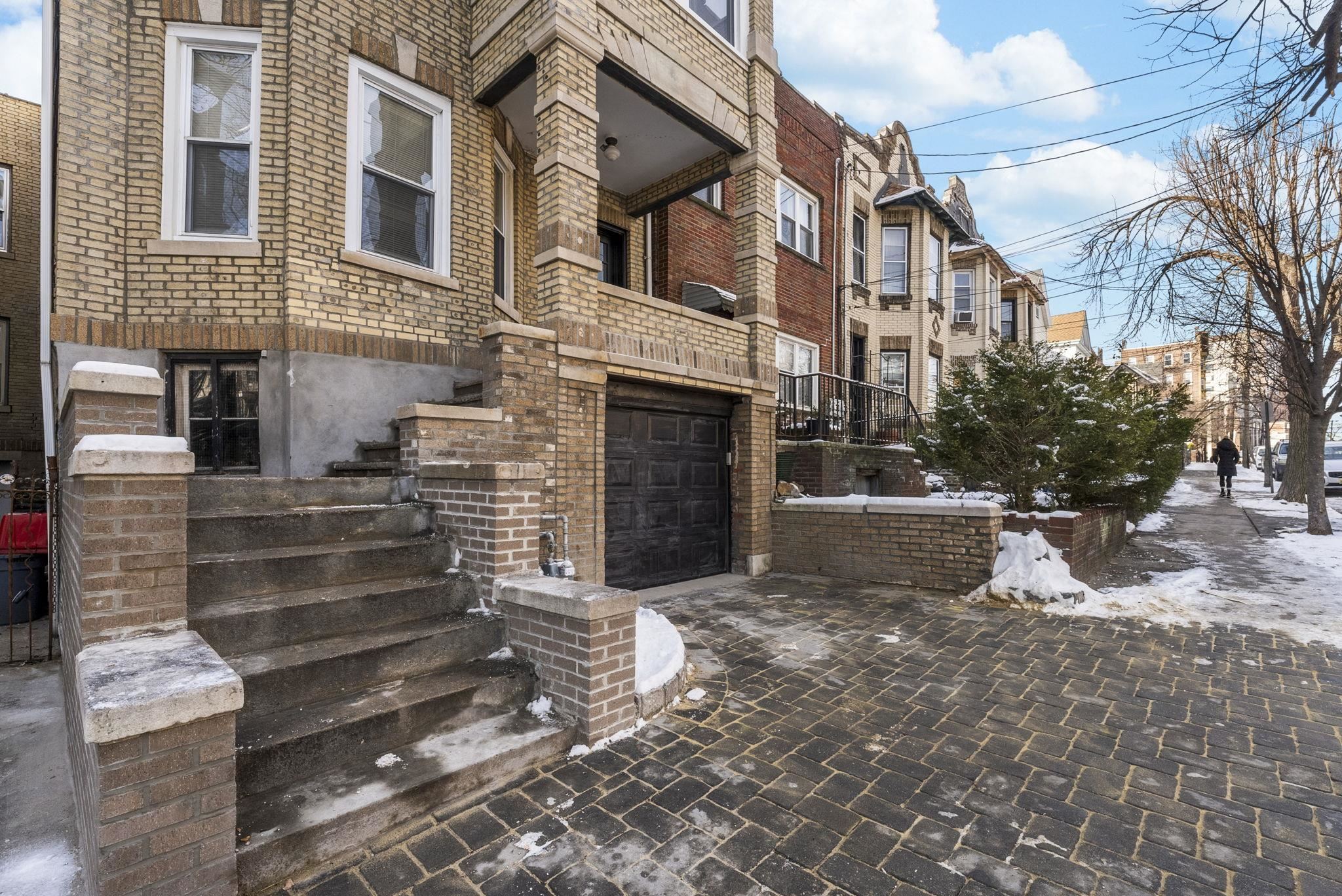 63 HIGHWOOD TERRACE