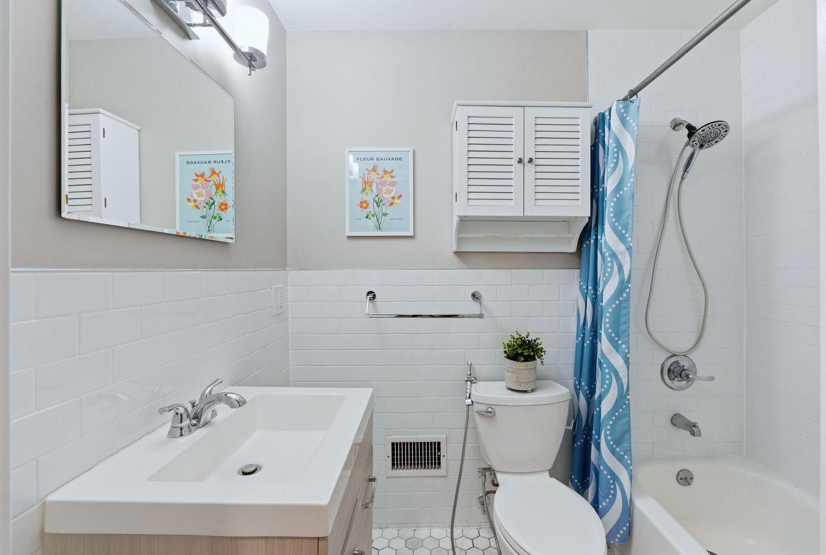 303 MANHATTAN AVE Unit: 1