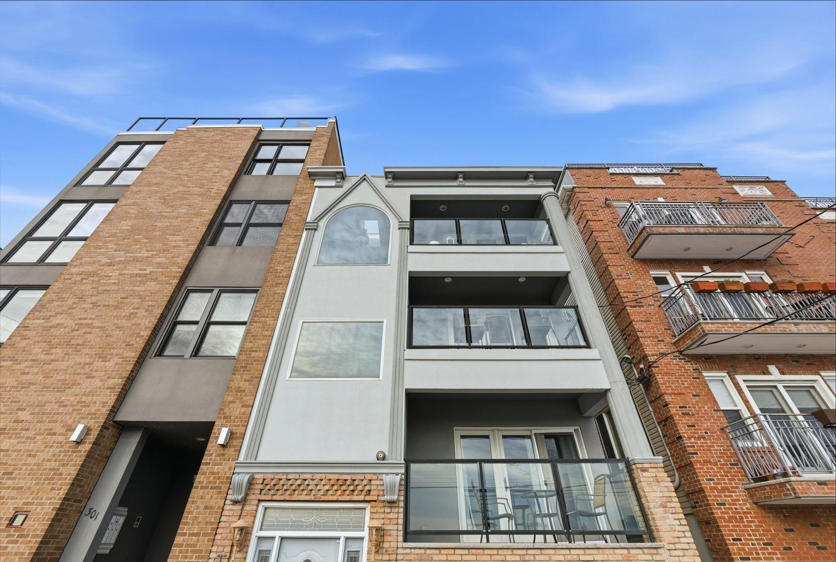 303 MANHATTAN AVE Unit: 1