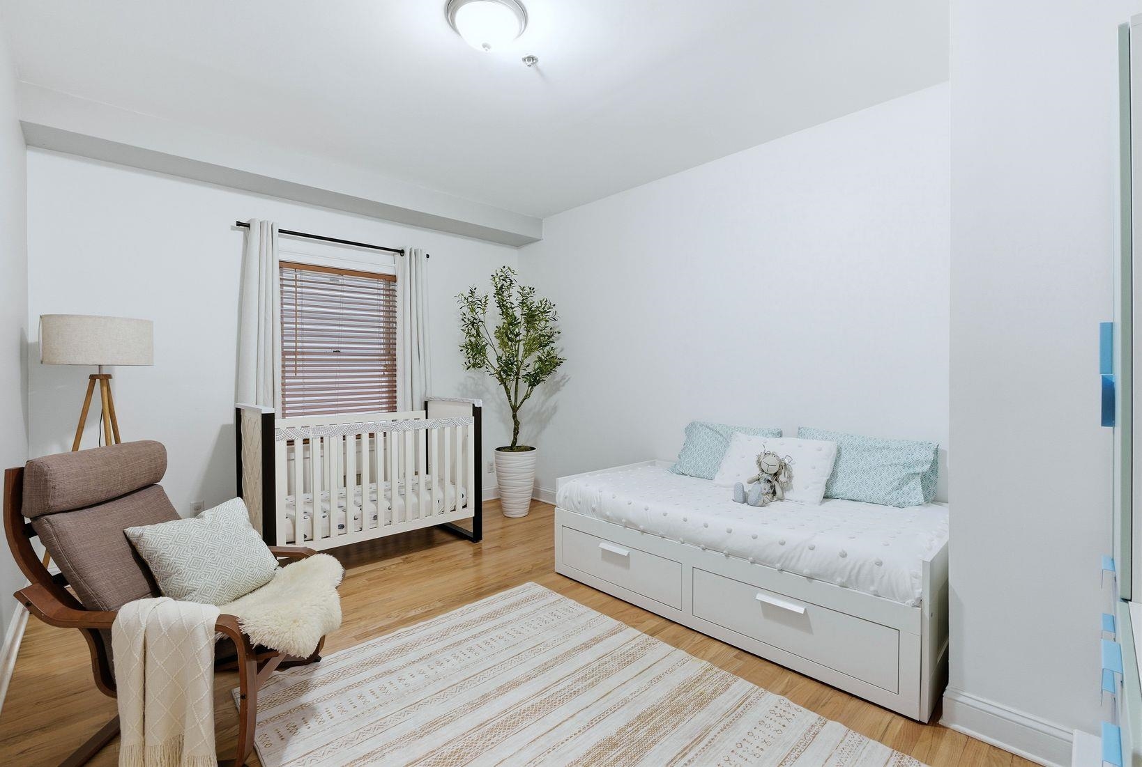 303 MANHATTAN AVE Unit: 1