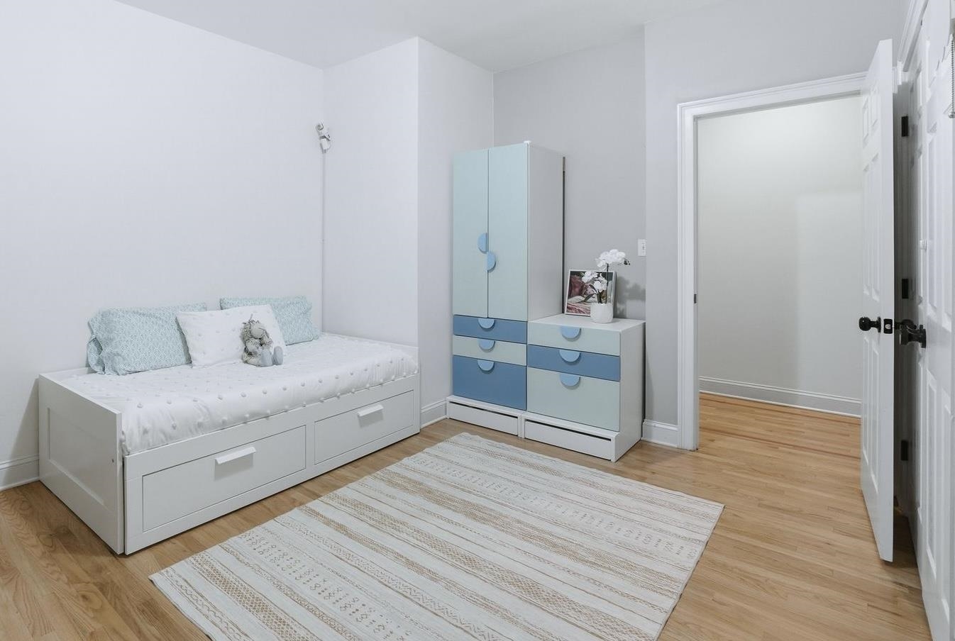 303 MANHATTAN AVE Unit: 1