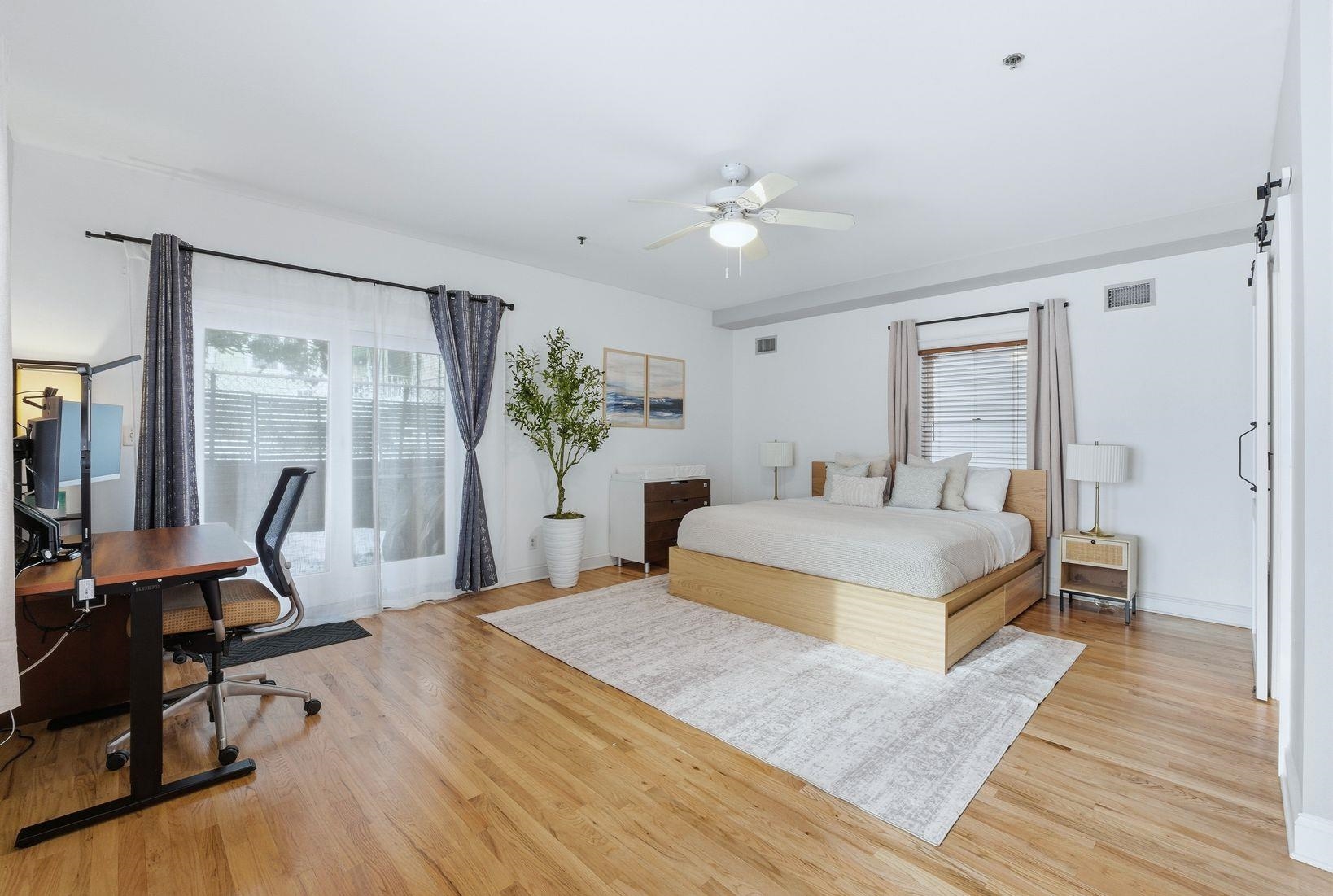 303 MANHATTAN AVE Unit: 1