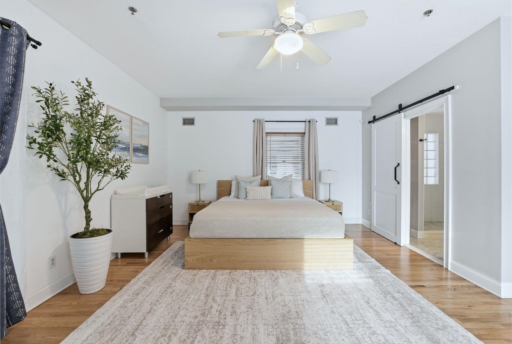 303 MANHATTAN AVE Unit: 1