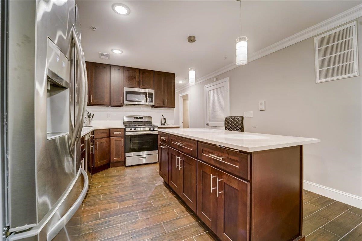 2765 KENNEDY BLVD Unit: 1