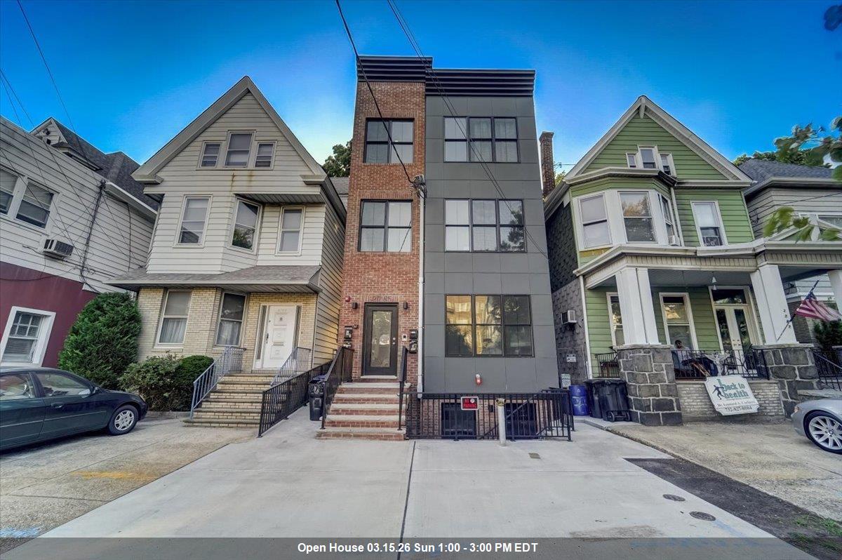 2765 KENNEDY BLVD Unit: 1