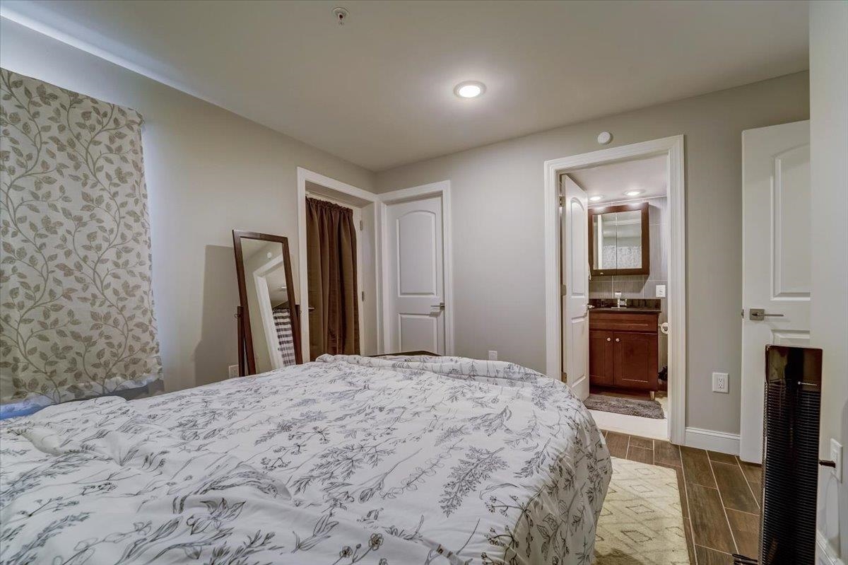 2765 KENNEDY BLVD Unit: 1