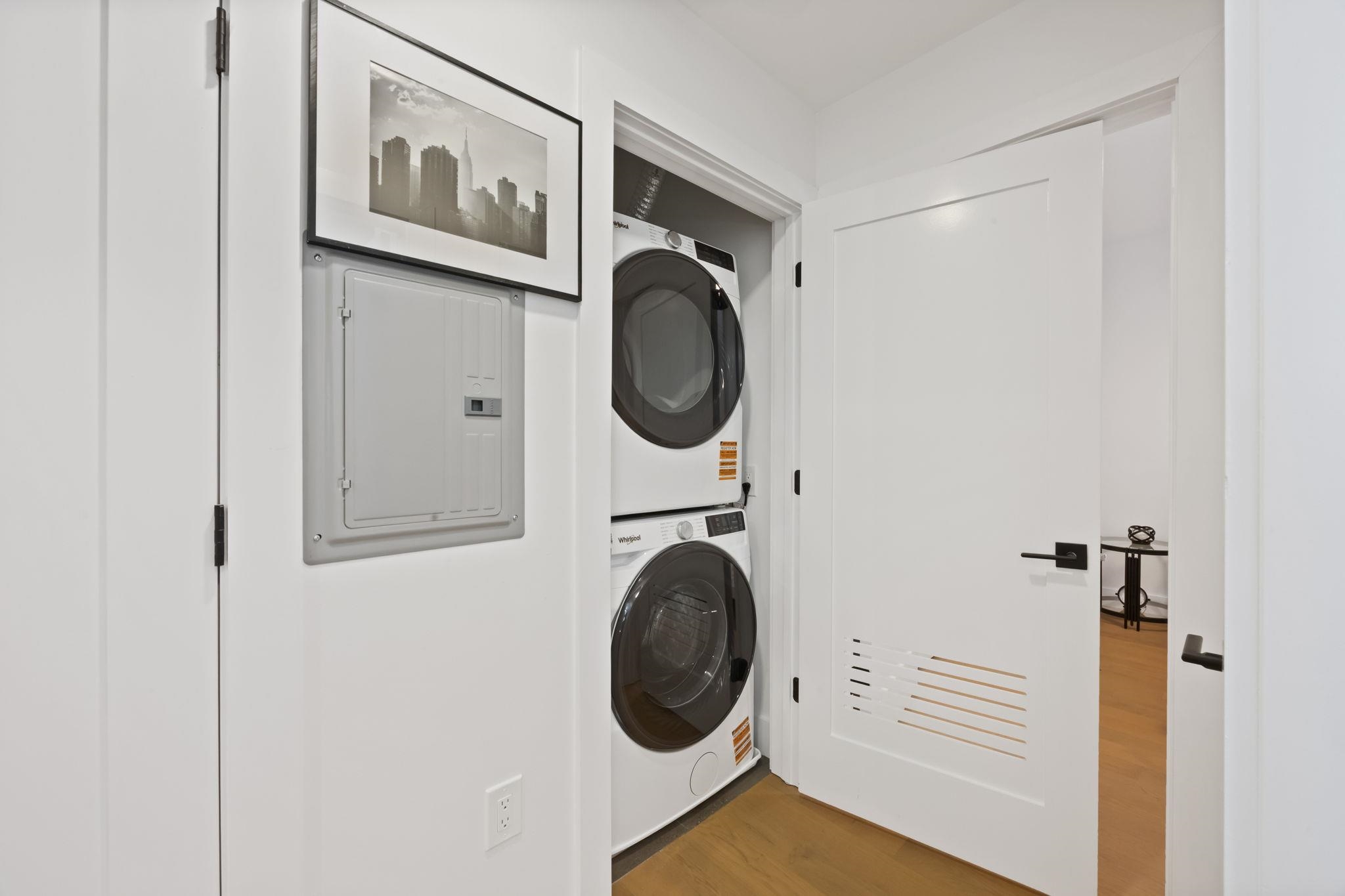 160 BRUNSWICK ST Unit: 404