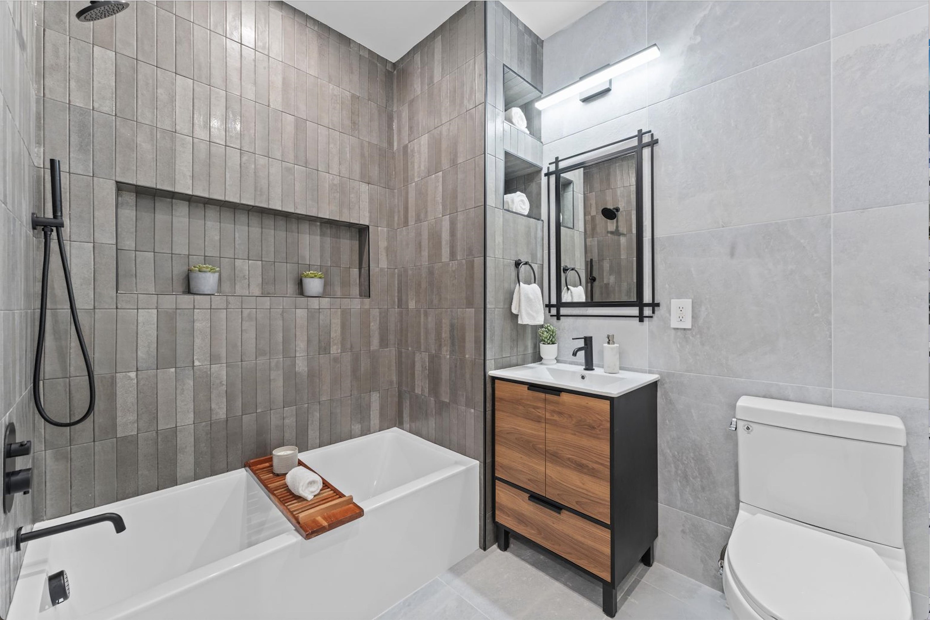 433 CENTRAL AVE Unit: Penthouse 4