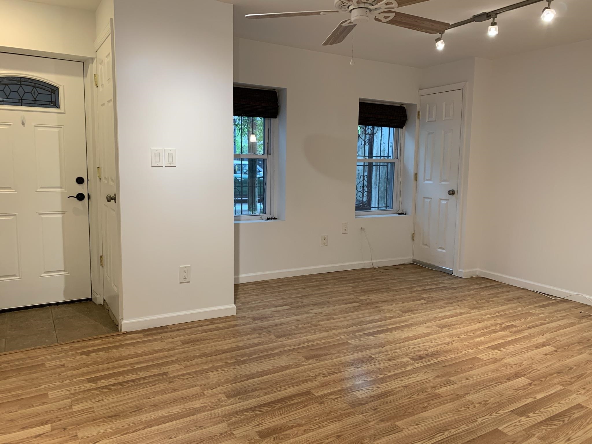 224 GRAND ST Unit: B