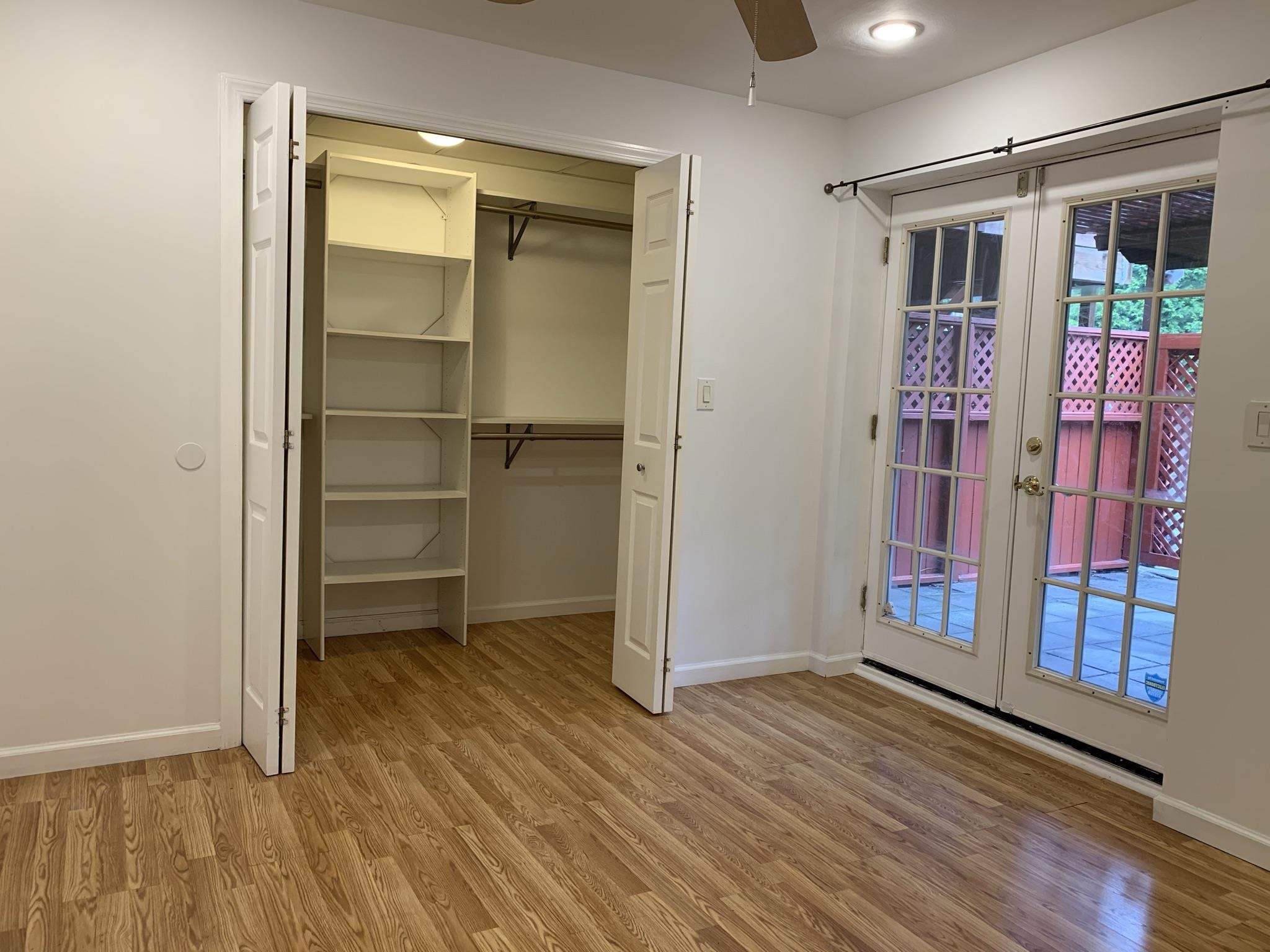 224 GRAND ST Unit: B