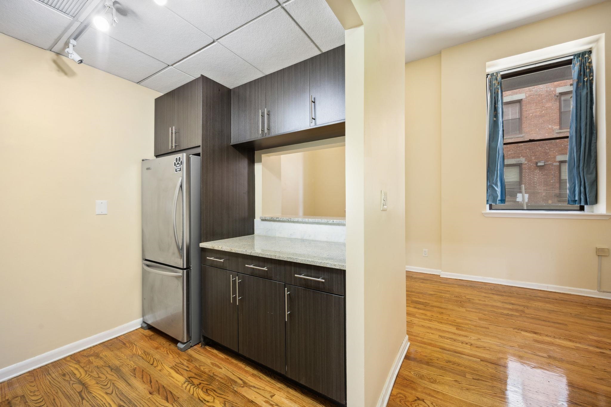 341 MONMOUTH ST Unit: D-104