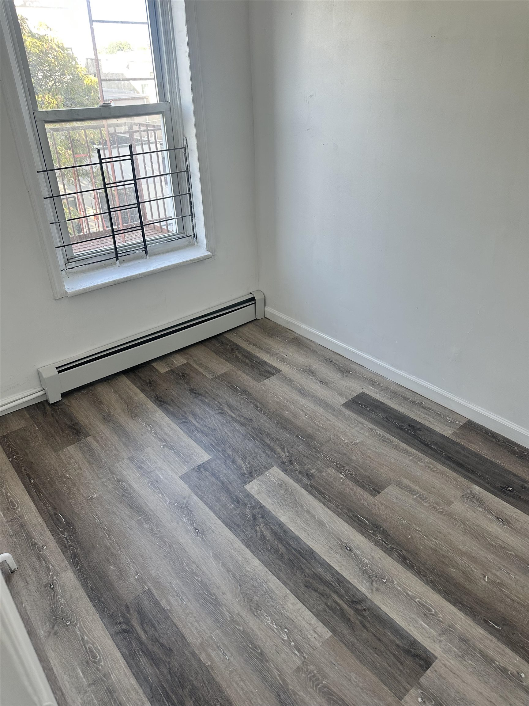 340 2ND ST Unit: 4