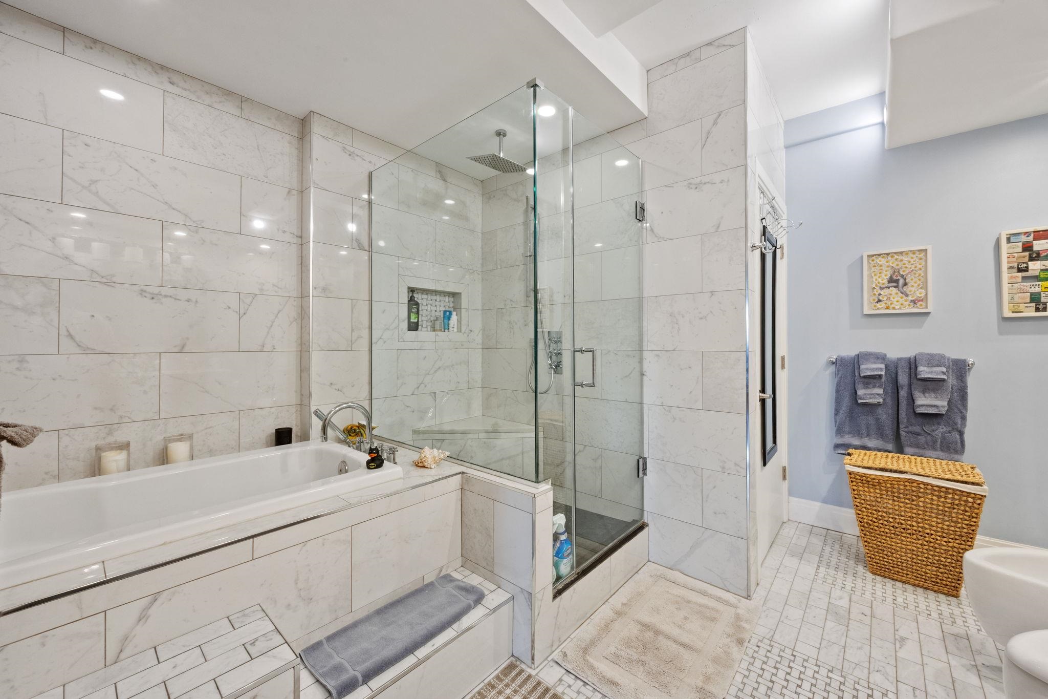 1 GREENE ST Unit: 704