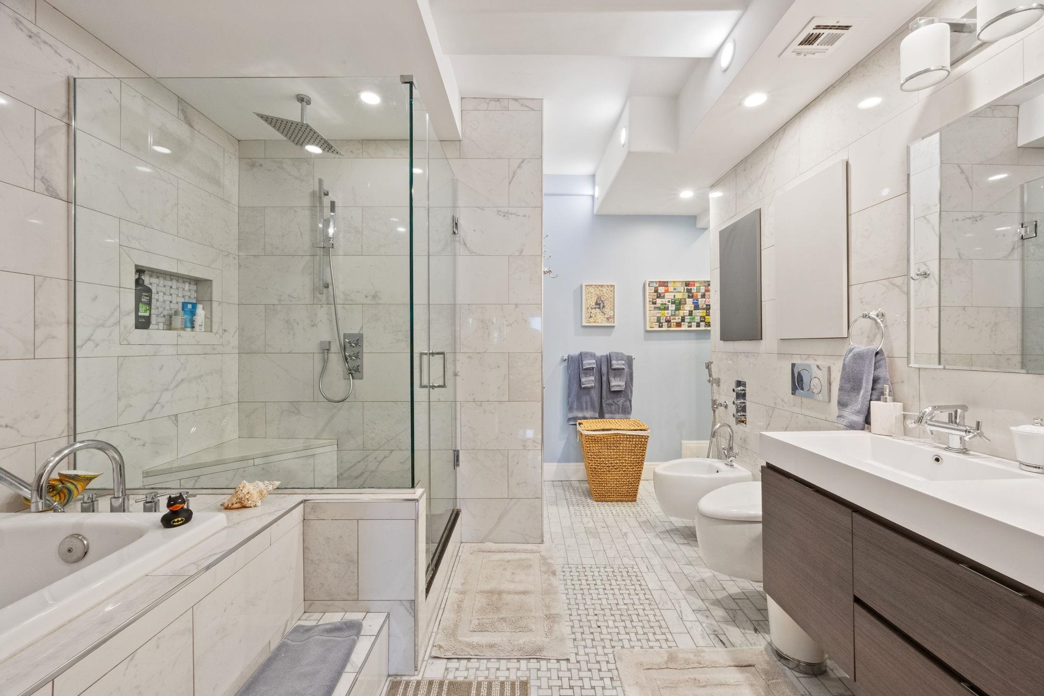 1 GREENE ST Unit: 704