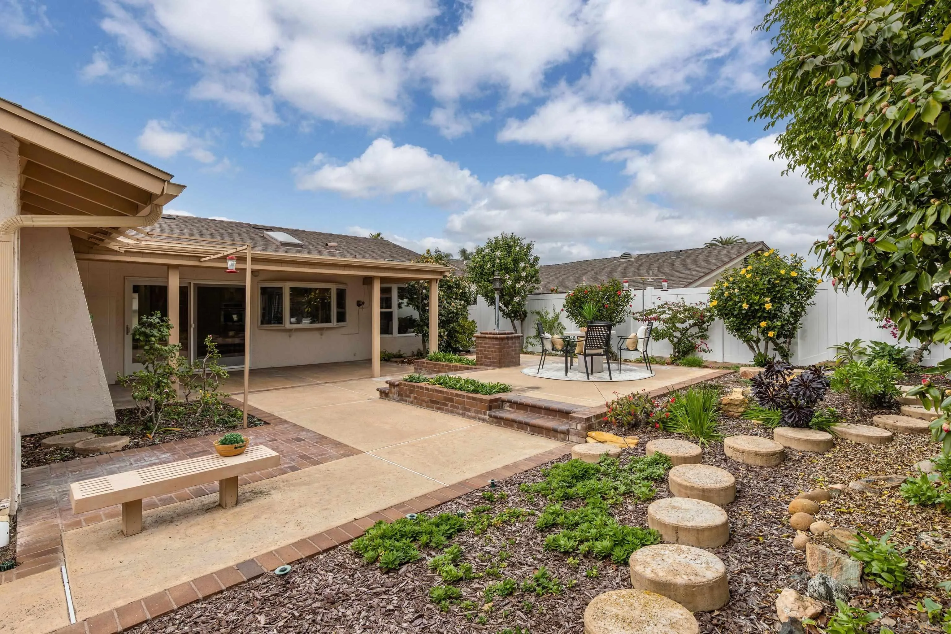 6251 Brynwood Ct