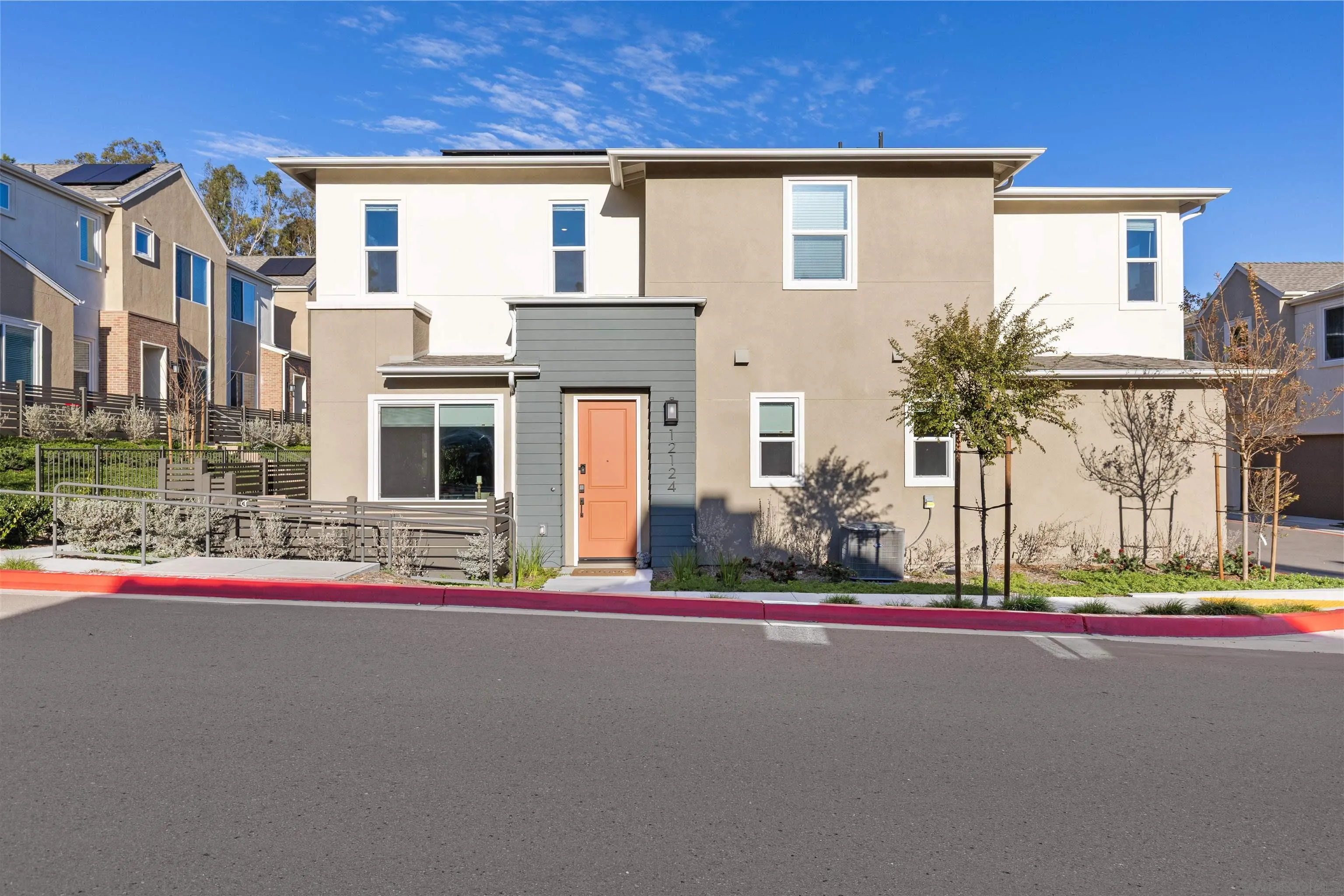 12124 Riley Ln