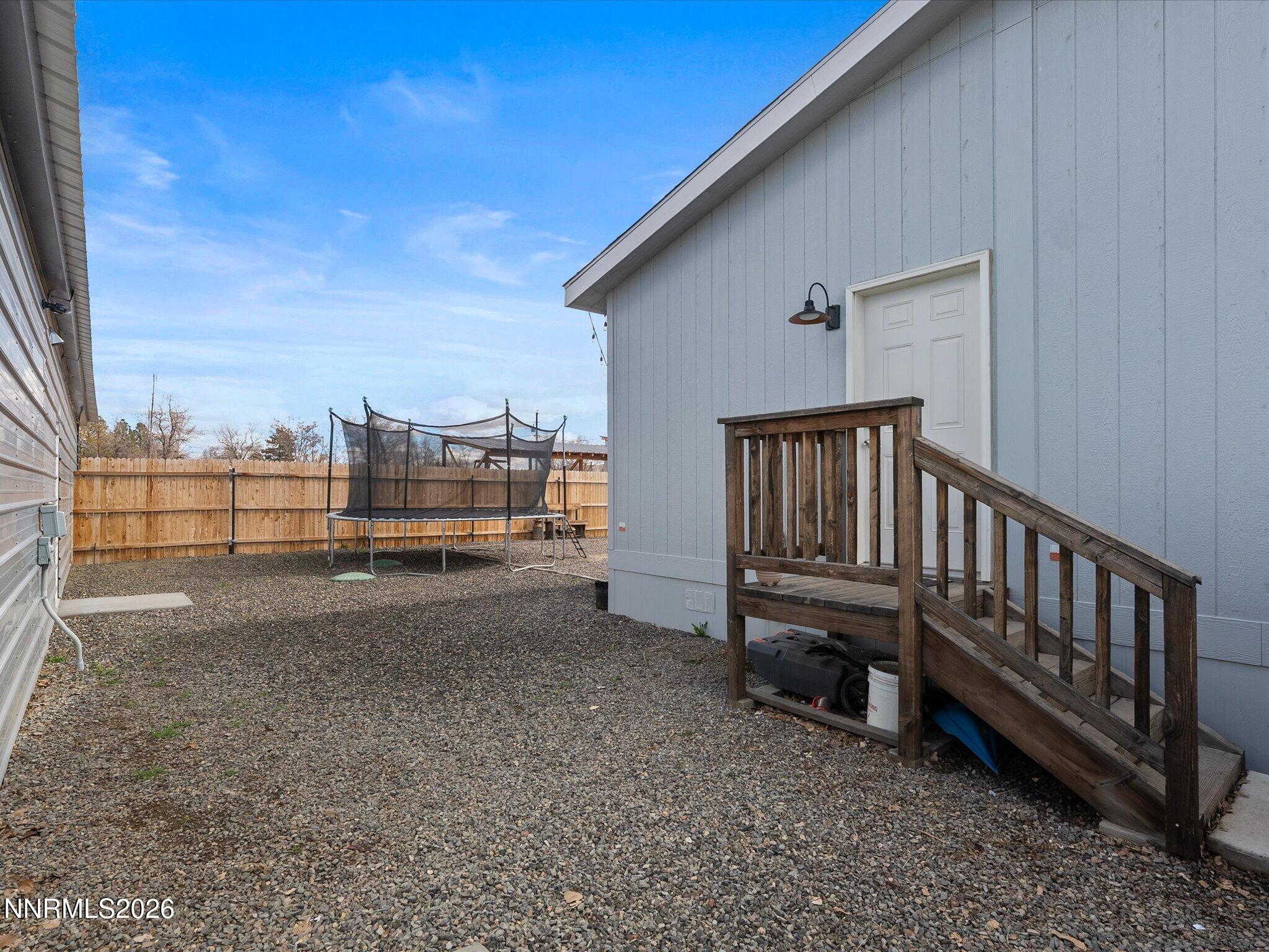 5400 Navajo Trail