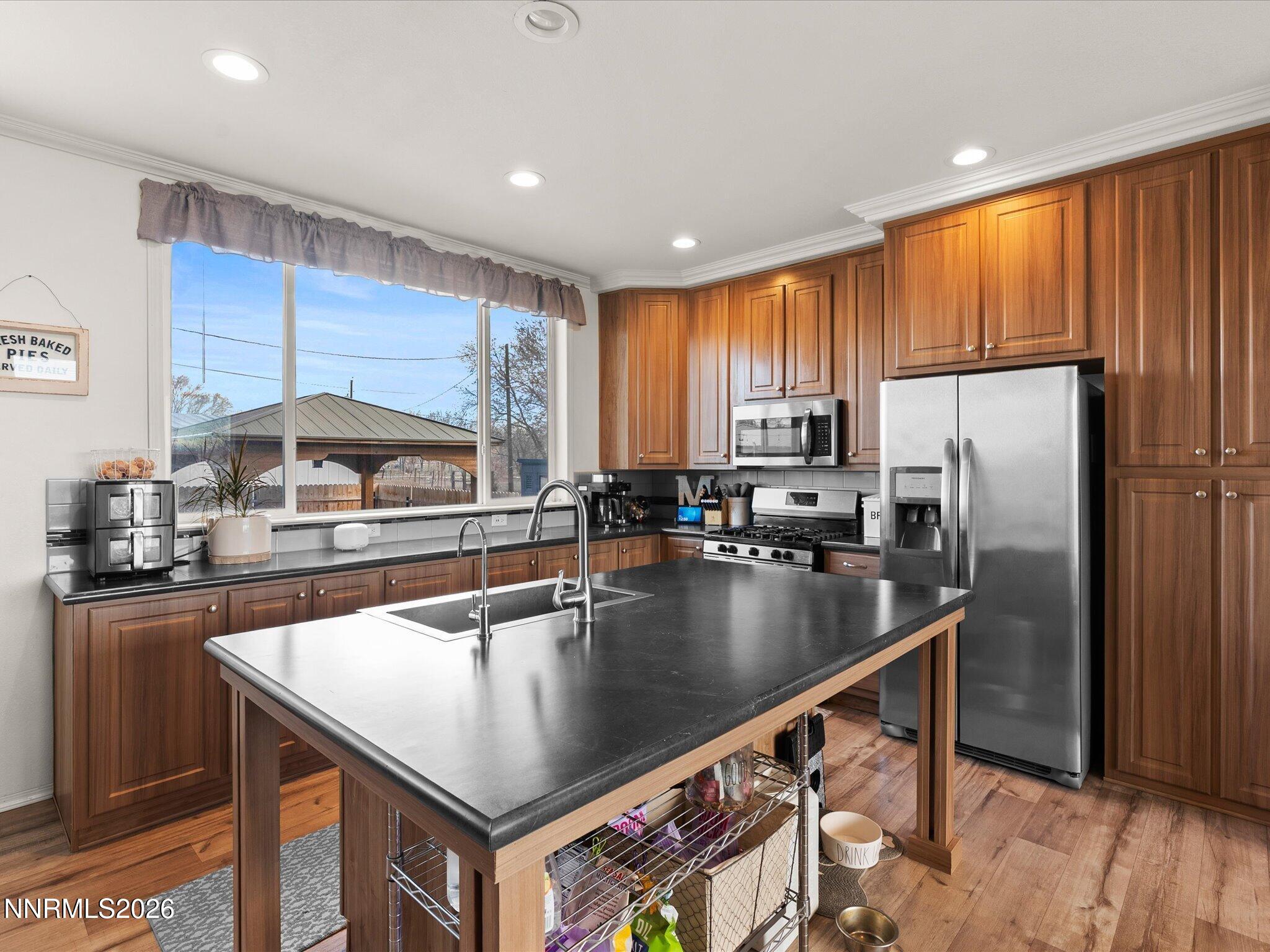 5400 Navajo Trail