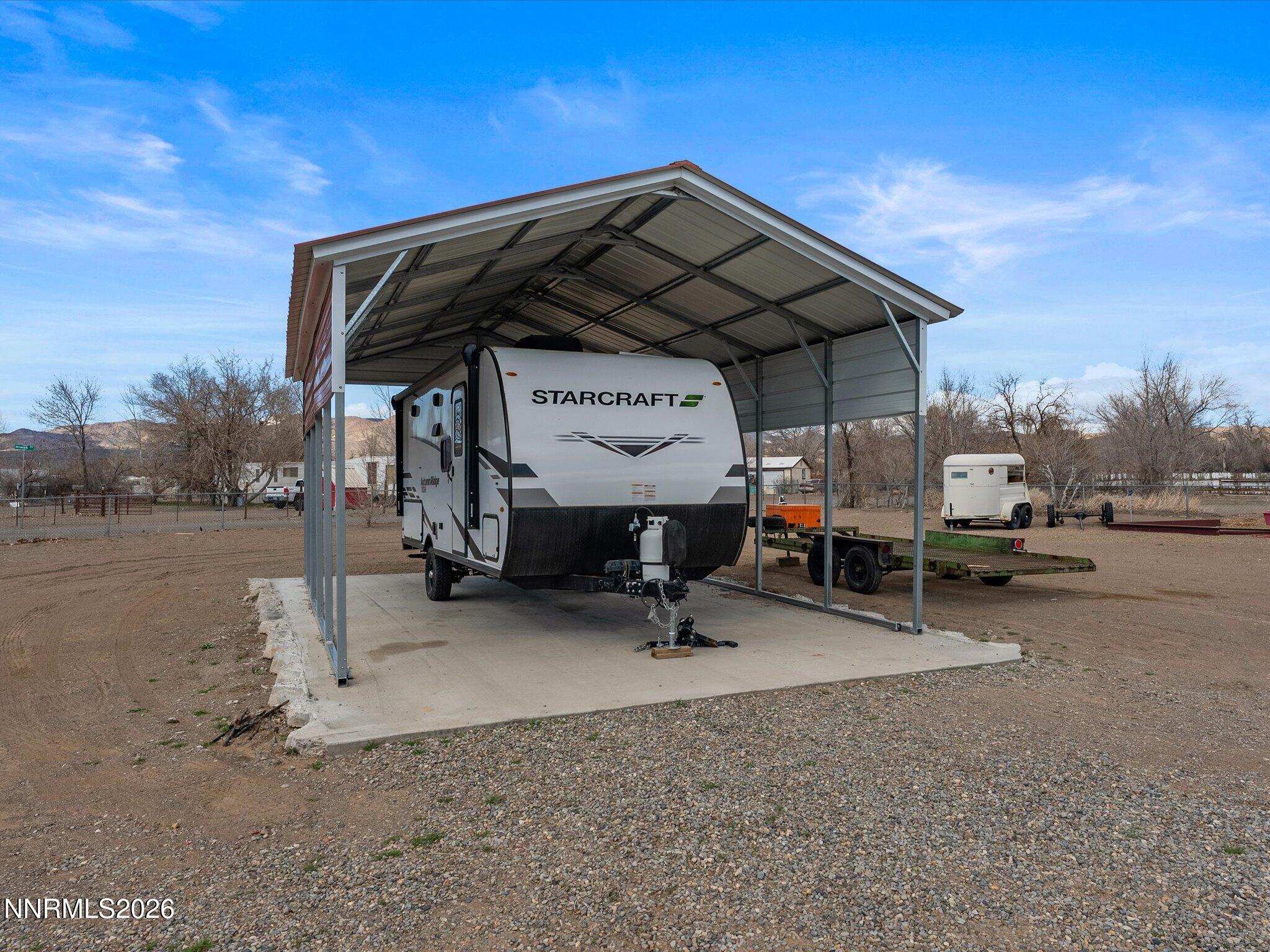 5400 Navajo Trail