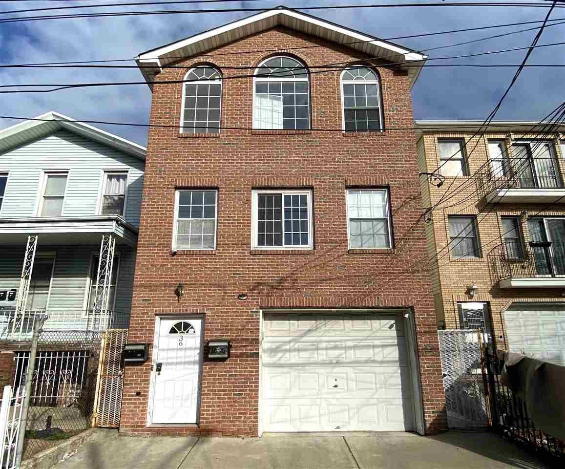 36 JEWETT AVE Unit: 2