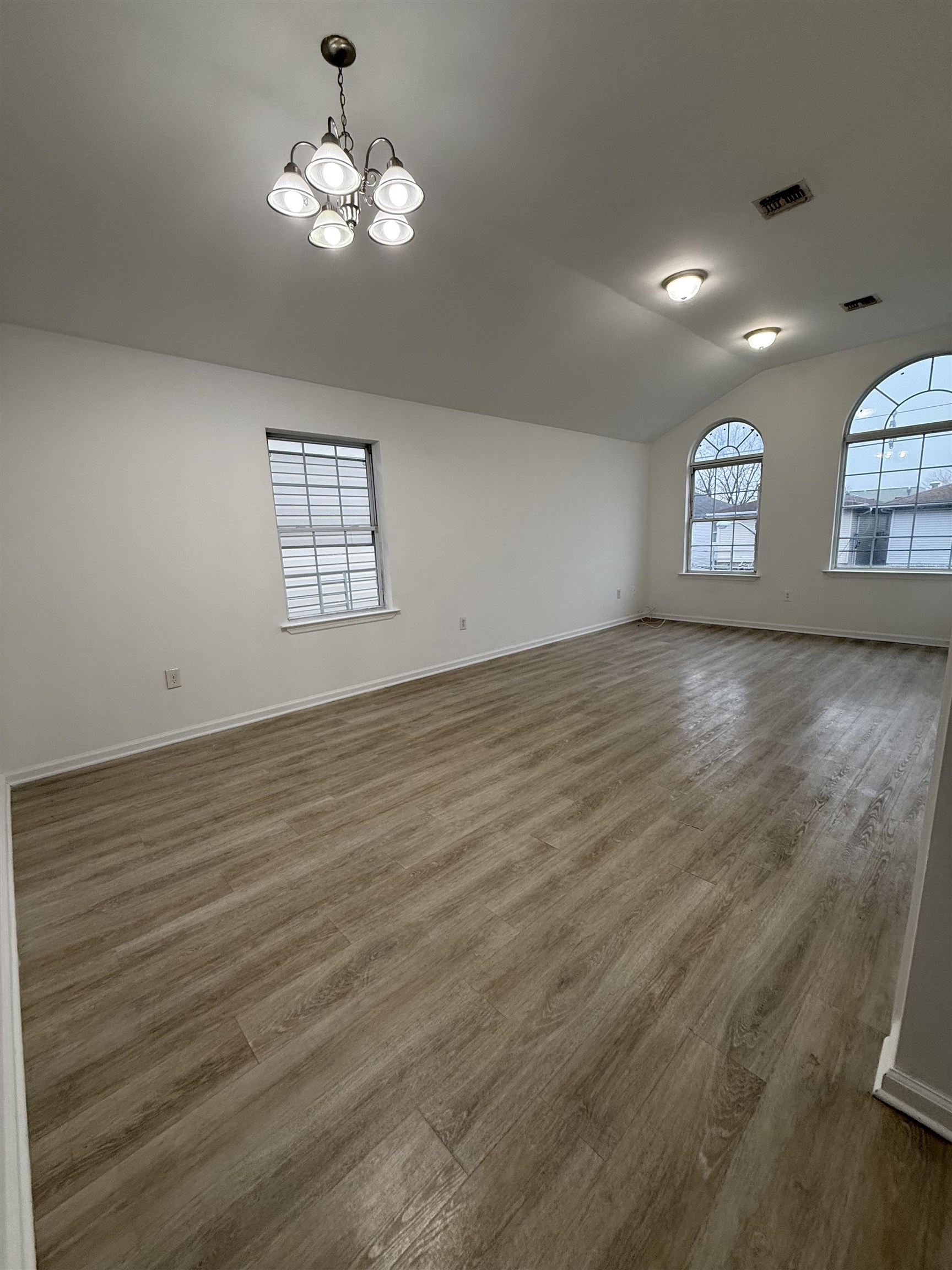 36 JEWETT AVE Unit: 2