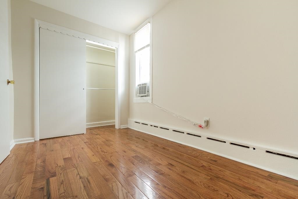 180 AVENUE F