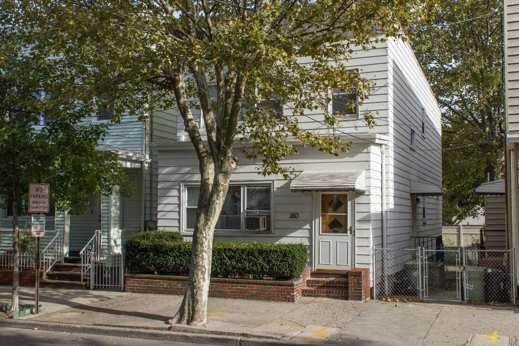 180 AVENUE F