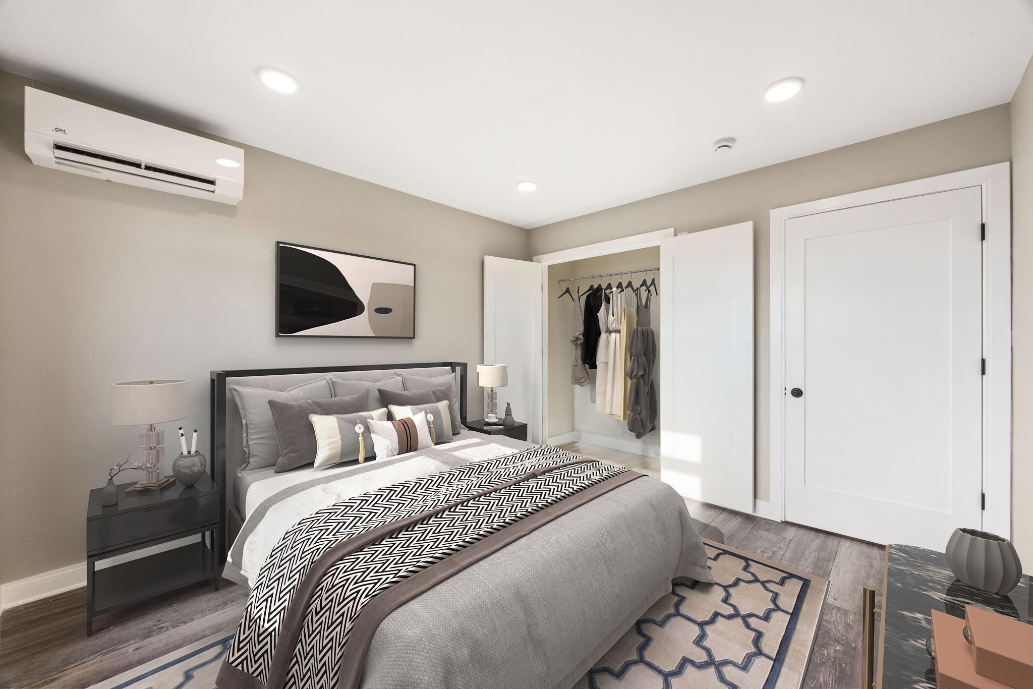 558 COMMUNIPAW AVE Unit: 203