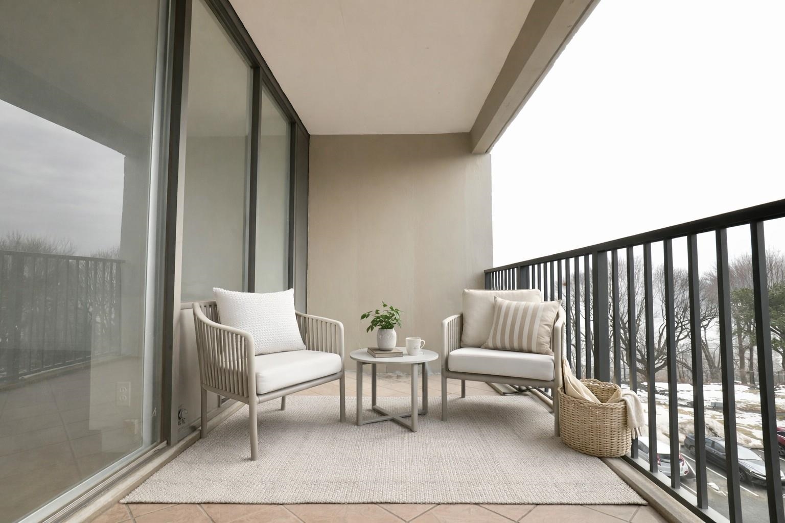 5 HORIZON RD Unit: 203