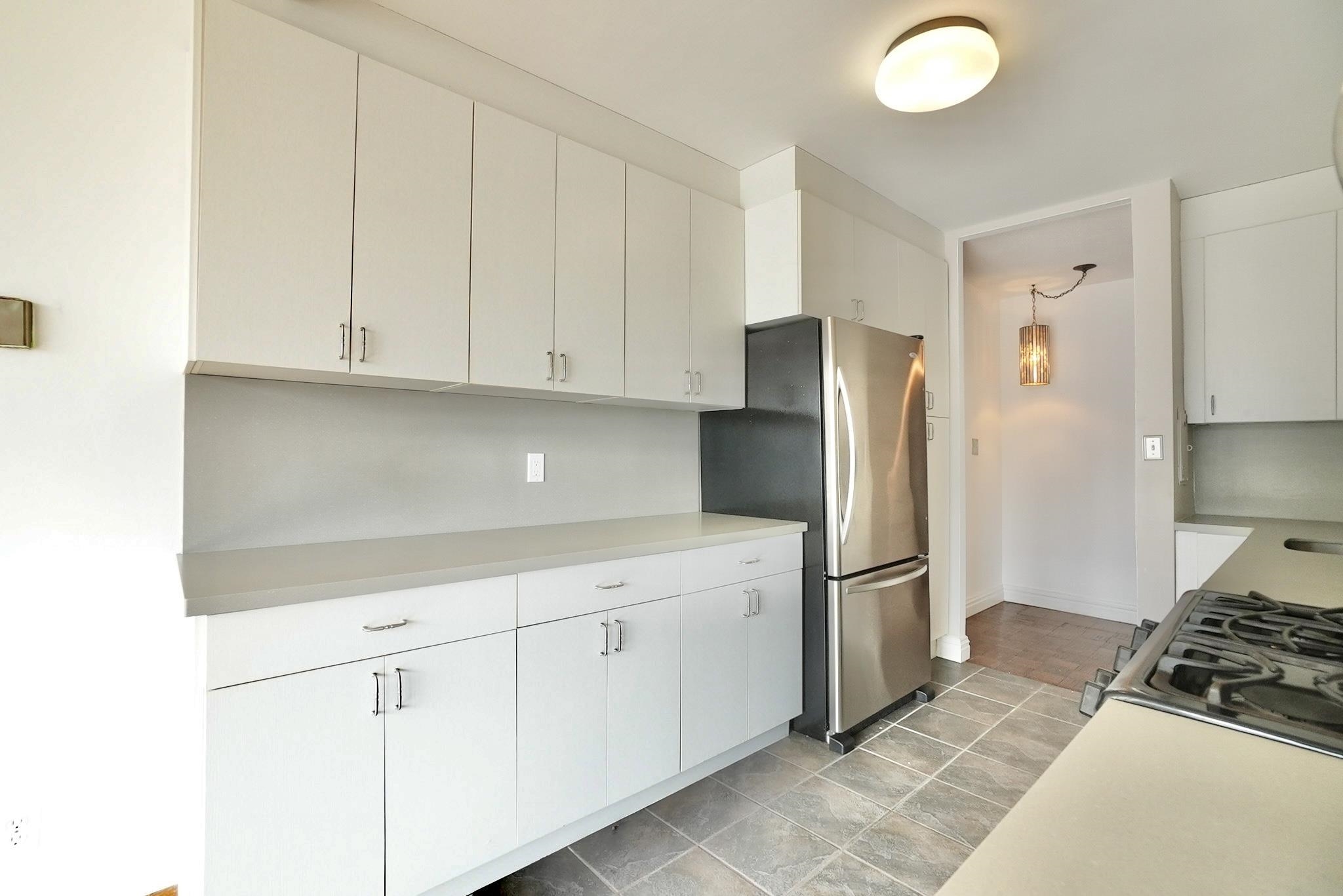 5 HORIZON RD Unit: 203