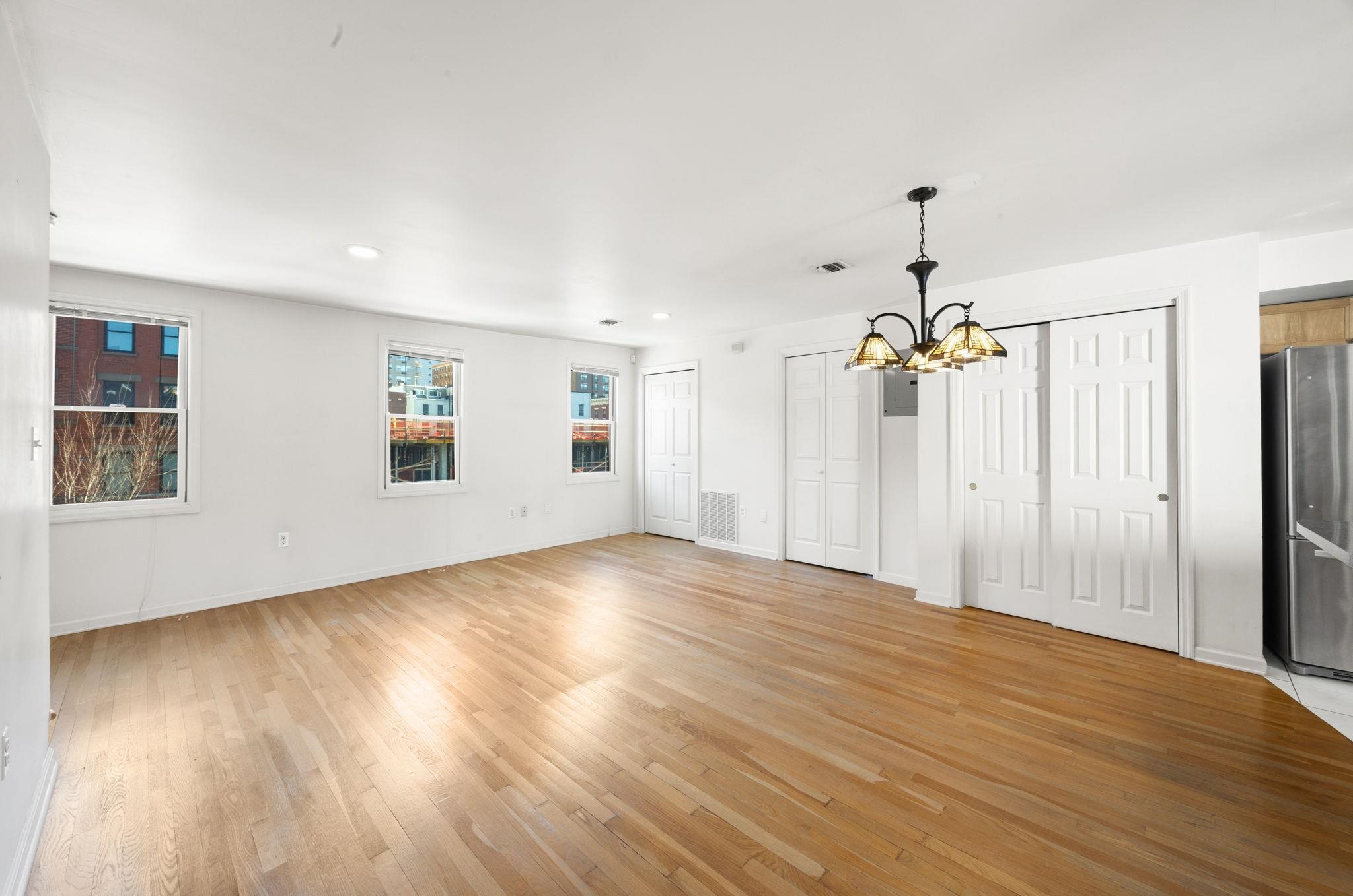 312 WASHINGTON ST Unit: 3