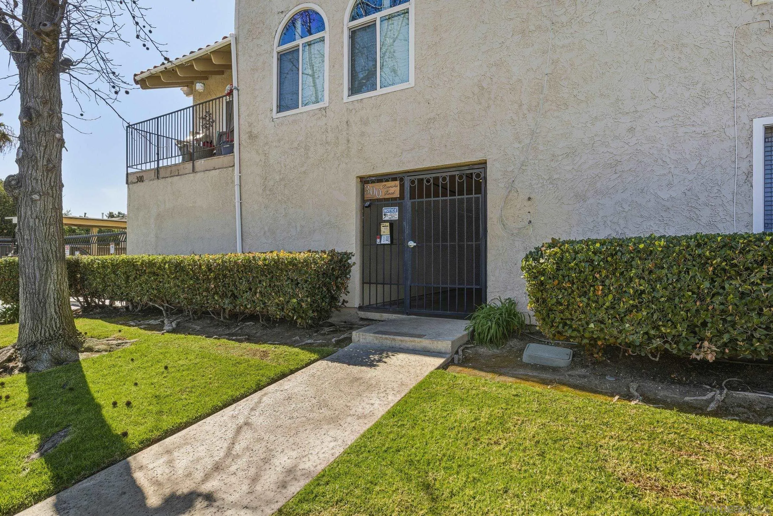 300 Roanoke Rd Unit 14